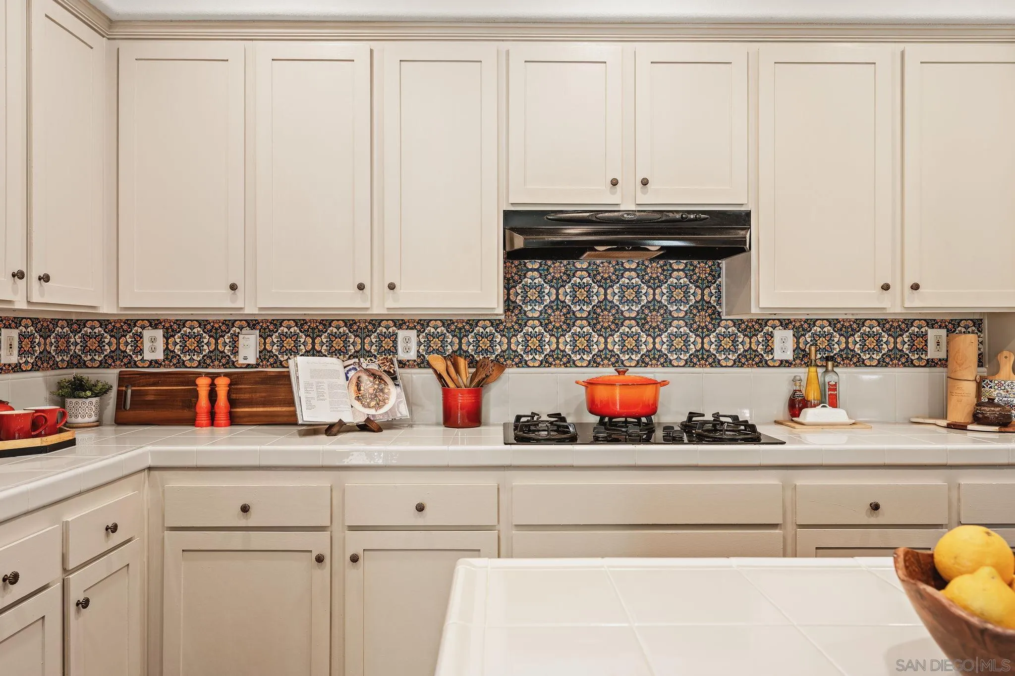 https://cdn.realtyfeed.com/cdn/127/260011358/414663ec041691c3fd474cb2b8022061.webp