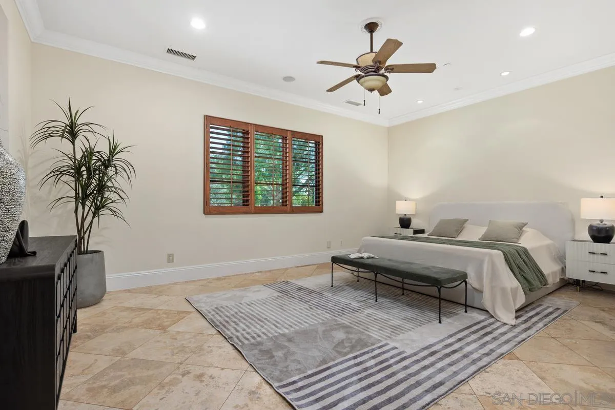 https://cdn.realtyfeed.com/cdn/127/260011360/2de8f13088723b7061a5cddeb045a031.webp