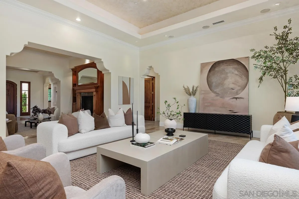 https://cdn.realtyfeed.com/cdn/127/260011360/34bddc77dd8e29e6e4e3584a0507ef05.webp