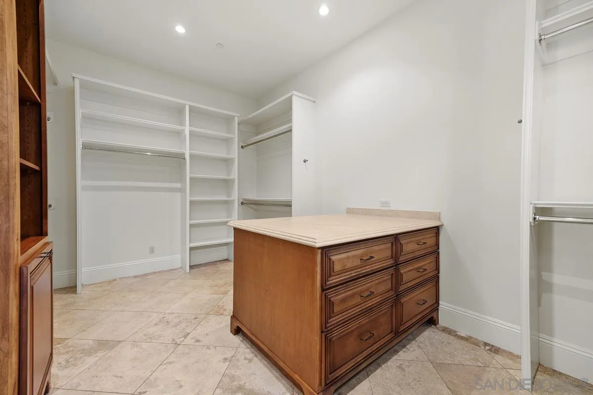 https://cdn.realtyfeed.com/cdn/127/260011360/49abc436864aa377491e07cc6b2d8b2f.webp