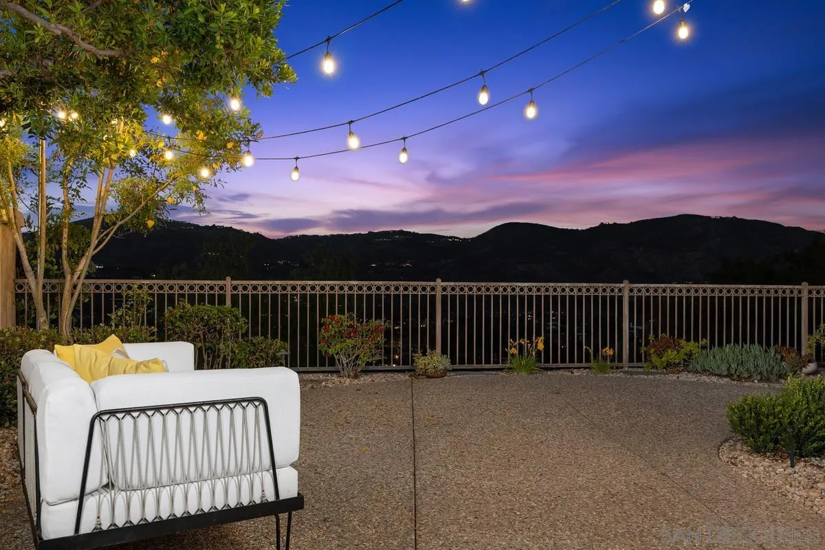 https://cdn.realtyfeed.com/cdn/127/260011360/699d2a814577cb165c486569e2bea975.webp