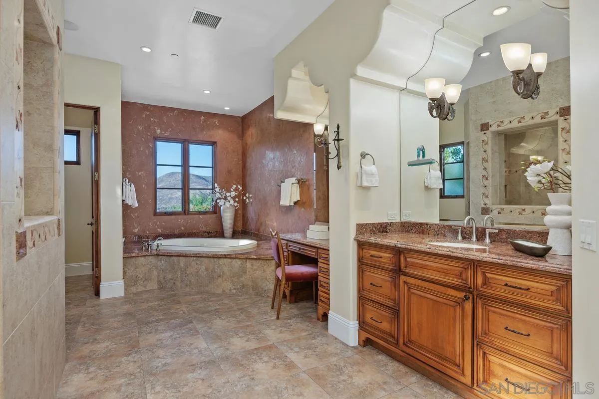 https://cdn.realtyfeed.com/cdn/127/260011360/7b11c08994e6a37200374c4e50d7180f.webp