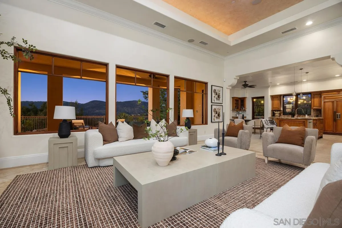 https://cdn.realtyfeed.com/cdn/127/260011360/aefd2ad9c3ace808637171e44656c371.webp