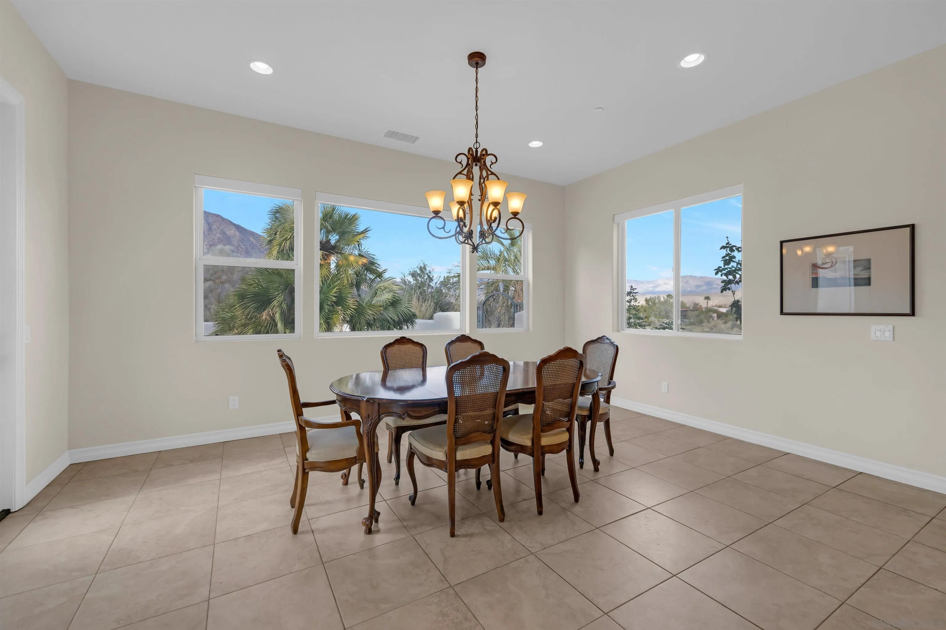 https://cdn.realtyfeed.com/cdn/127/260011361/28d19244c08c11c6166b5eee58d0860e.webp