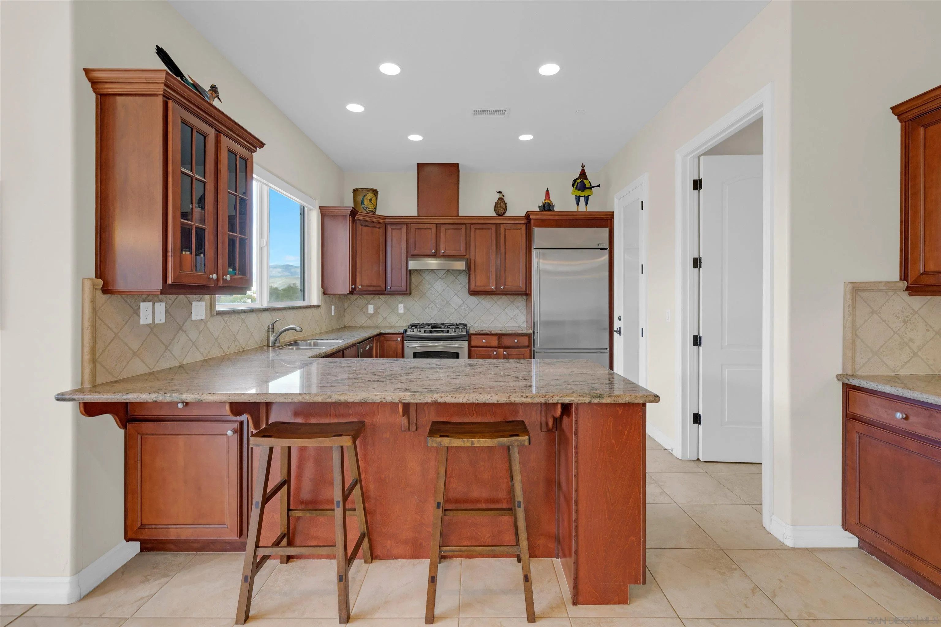 https://cdn.realtyfeed.com/cdn/127/260011361/81dc27f32239c4239ff411f01ce32590.webp