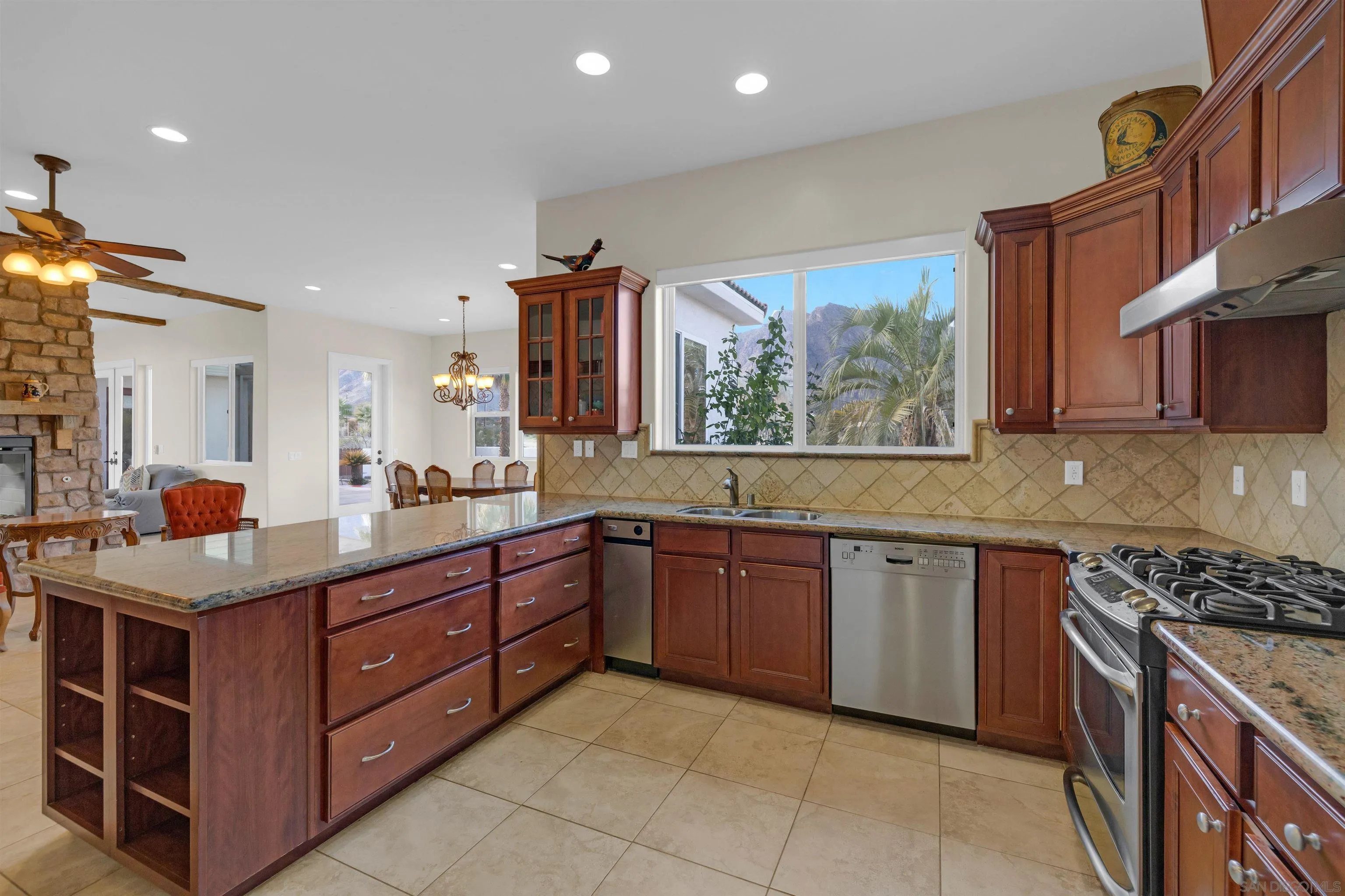 https://cdn.realtyfeed.com/cdn/127/260011361/d0e5a1c04b1605ee406a27d32fd97a29.webp
