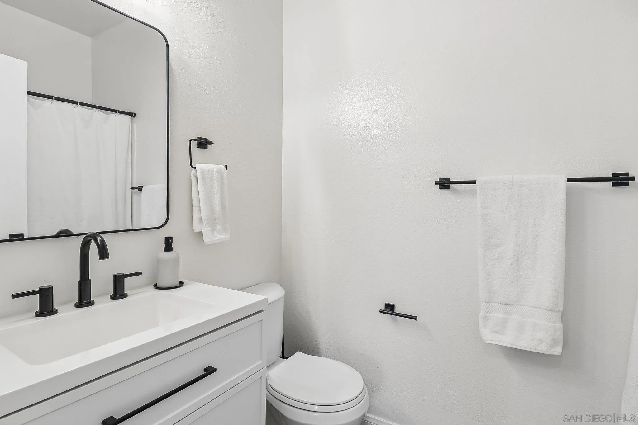 Photo #22: 260011363 Listing: Photo #22