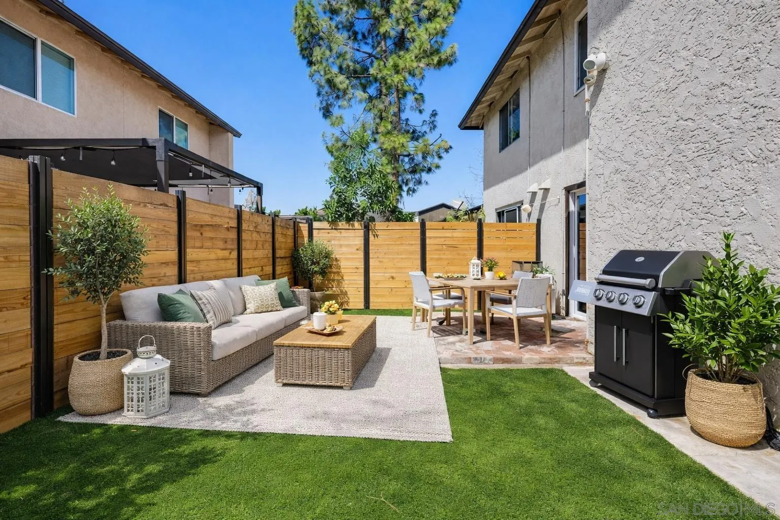 https://cdn.realtyfeed.com/cdn/127/260011364/41814338c8c37c84a9f0290205ec9ee4.webp