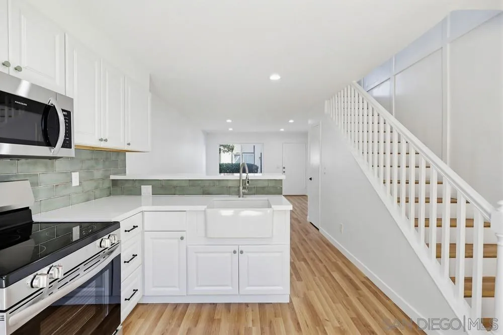 https://cdn.realtyfeed.com/cdn/127/260011364/cf37fff08007e955adc2251d855255e4.webp