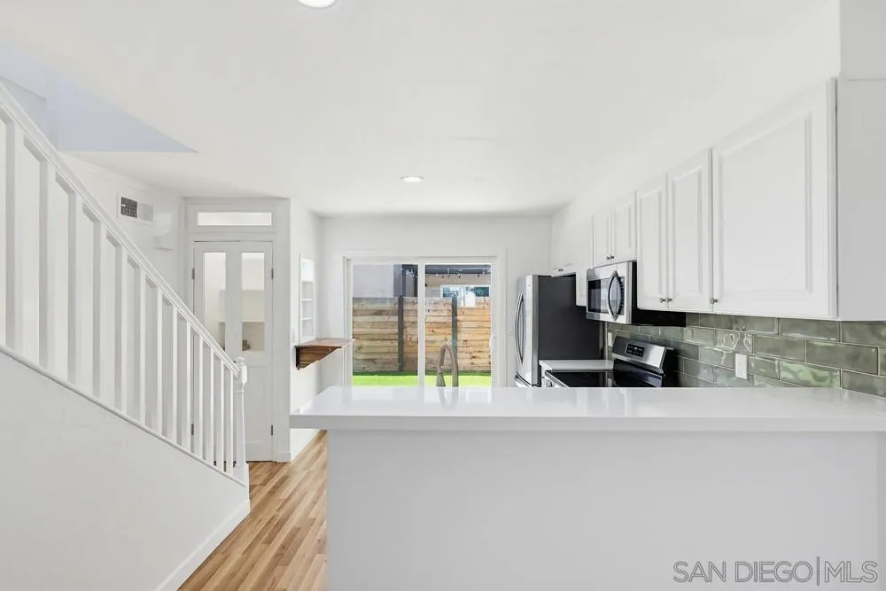 https://cdn.realtyfeed.com/cdn/127/260011364/dbabe87a92a1b0f5f7baf537182d5a21.webp