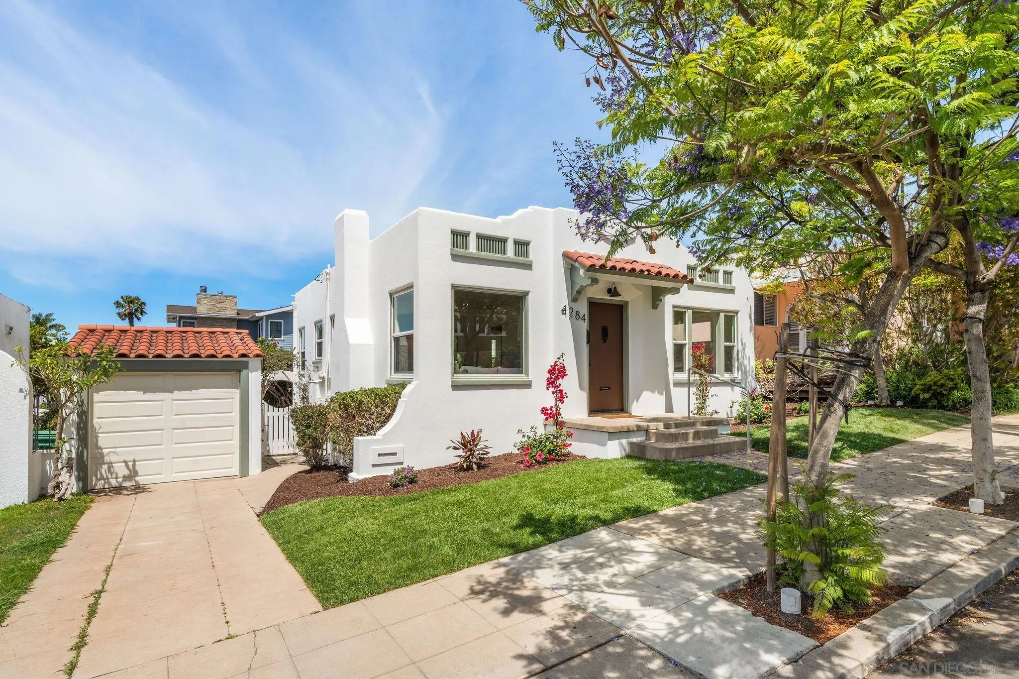 https://cdn.realtyfeed.com/cdn/127/260011365/357f549a0615686f84ee168ceaa450e8.webp
