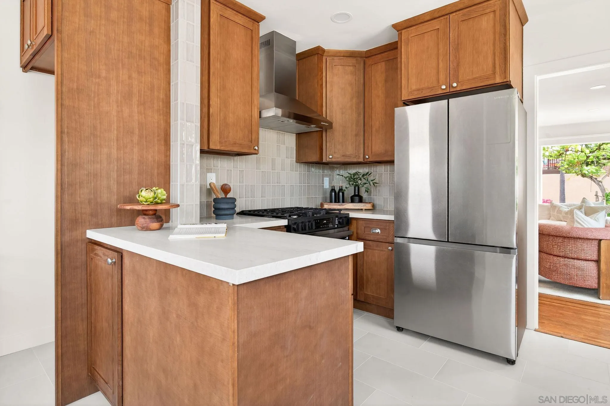 https://cdn.realtyfeed.com/cdn/127/260011365/4906ab66d82ef6de4840e1c8fe2665b9.webp
