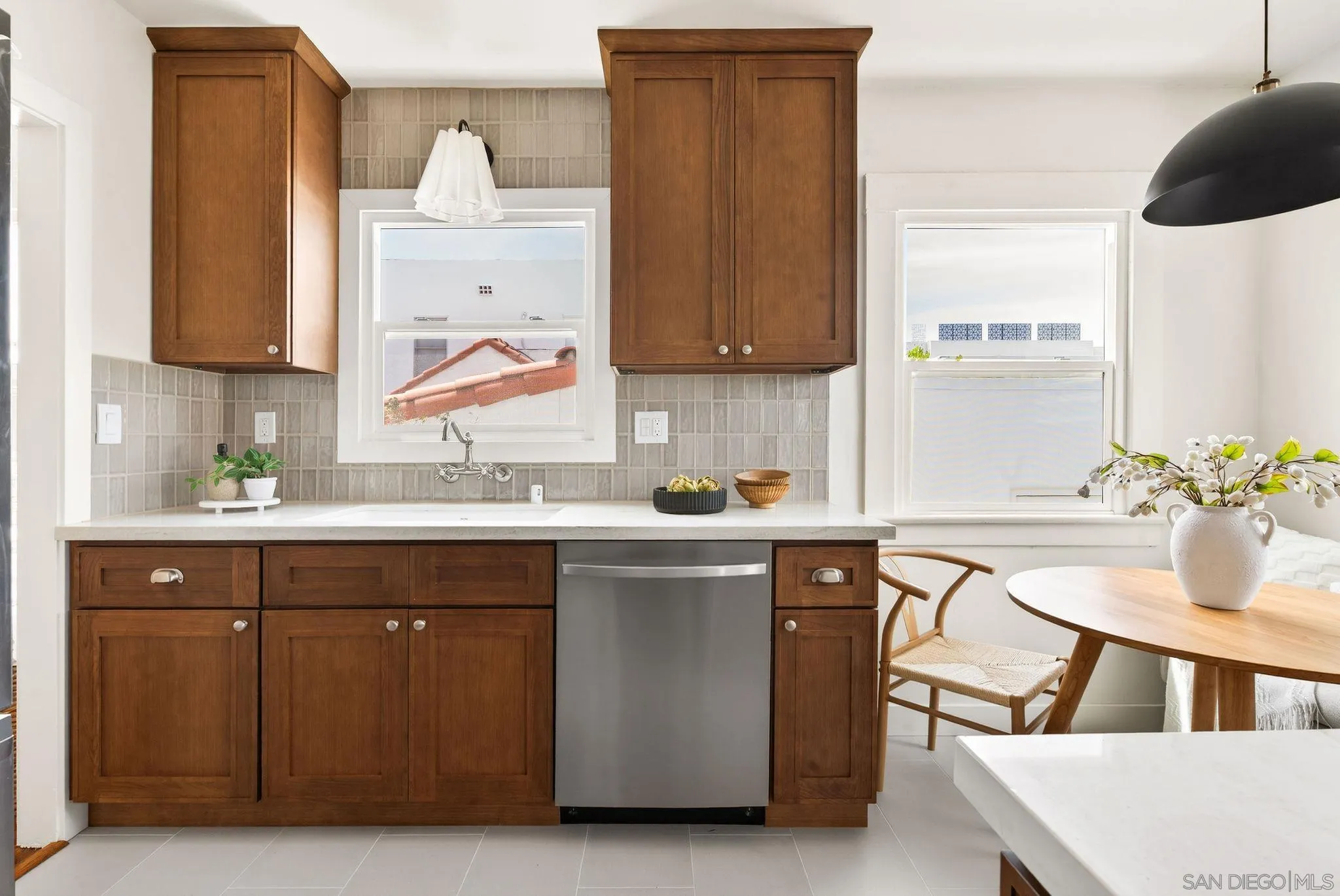 https://cdn.realtyfeed.com/cdn/127/260011365/a8b086ac259387b02e3987862dd0534a.webp