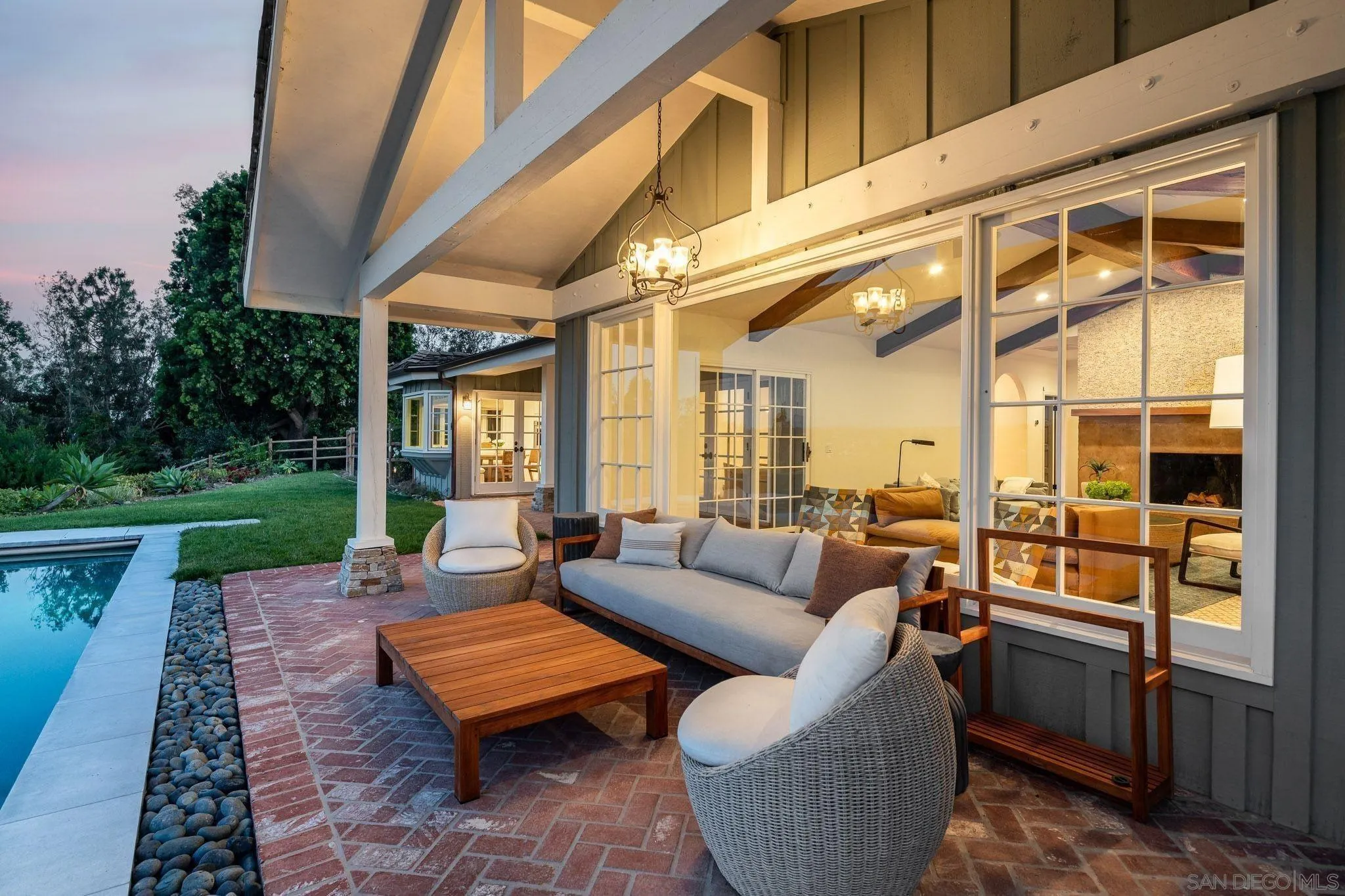 https://cdn.realtyfeed.com/cdn/127/260011369/0add824ca03d92a5361c748d08365bd2.webp