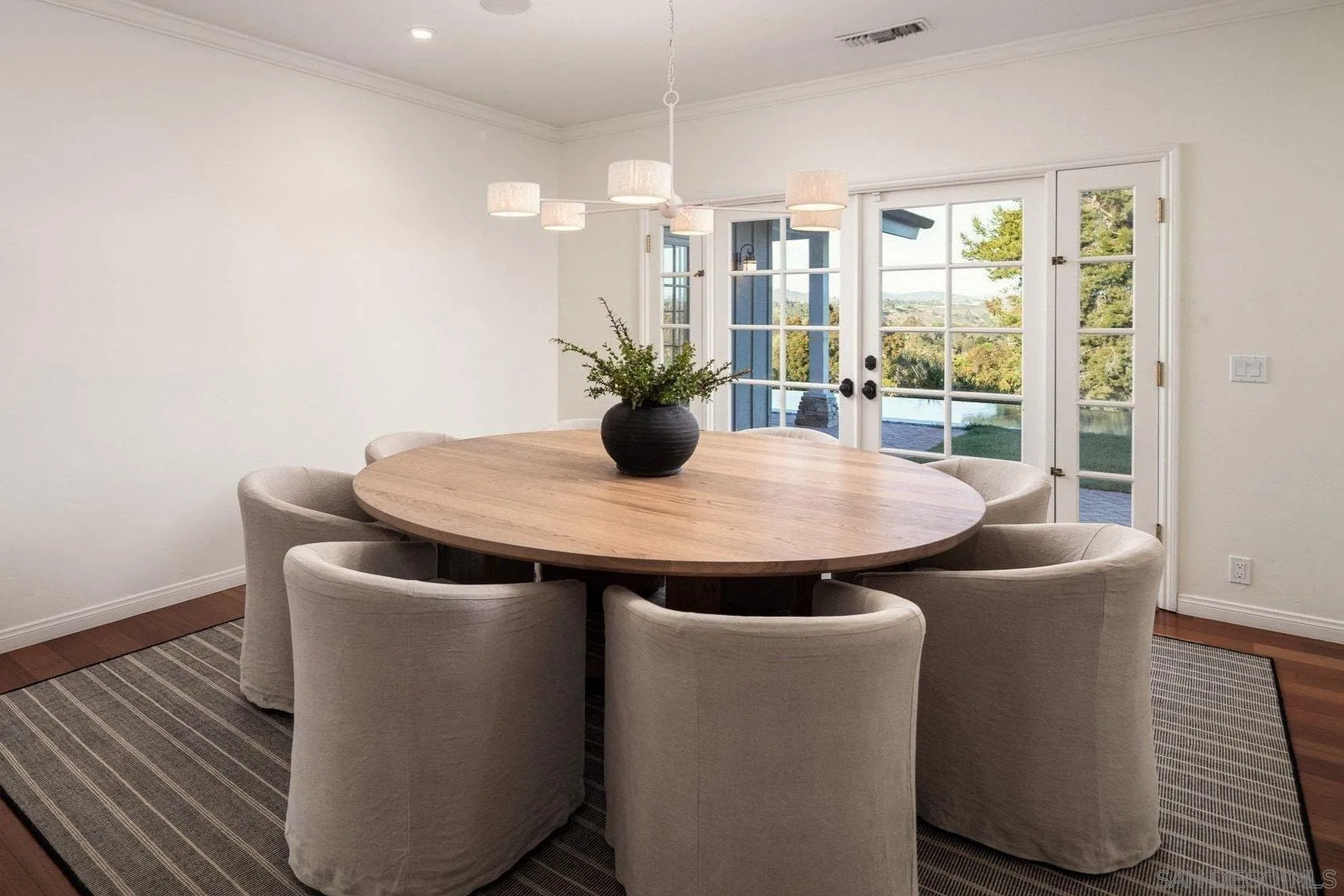 https://cdn.realtyfeed.com/cdn/127/260011369/958e75a4ec1c5d17254ed6d8c9dbdd78.webp