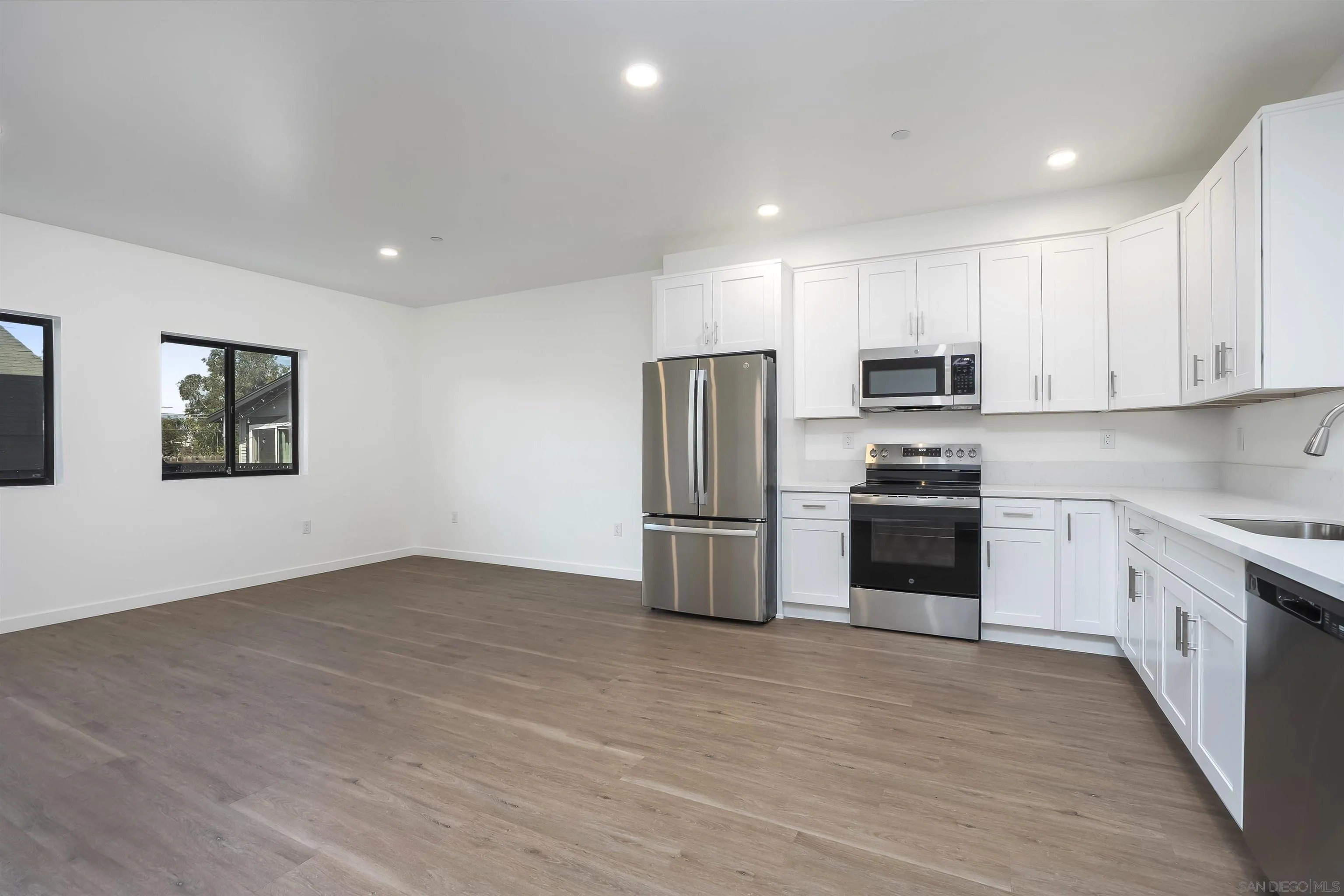 1815 La Siesta, National City, CA 91950