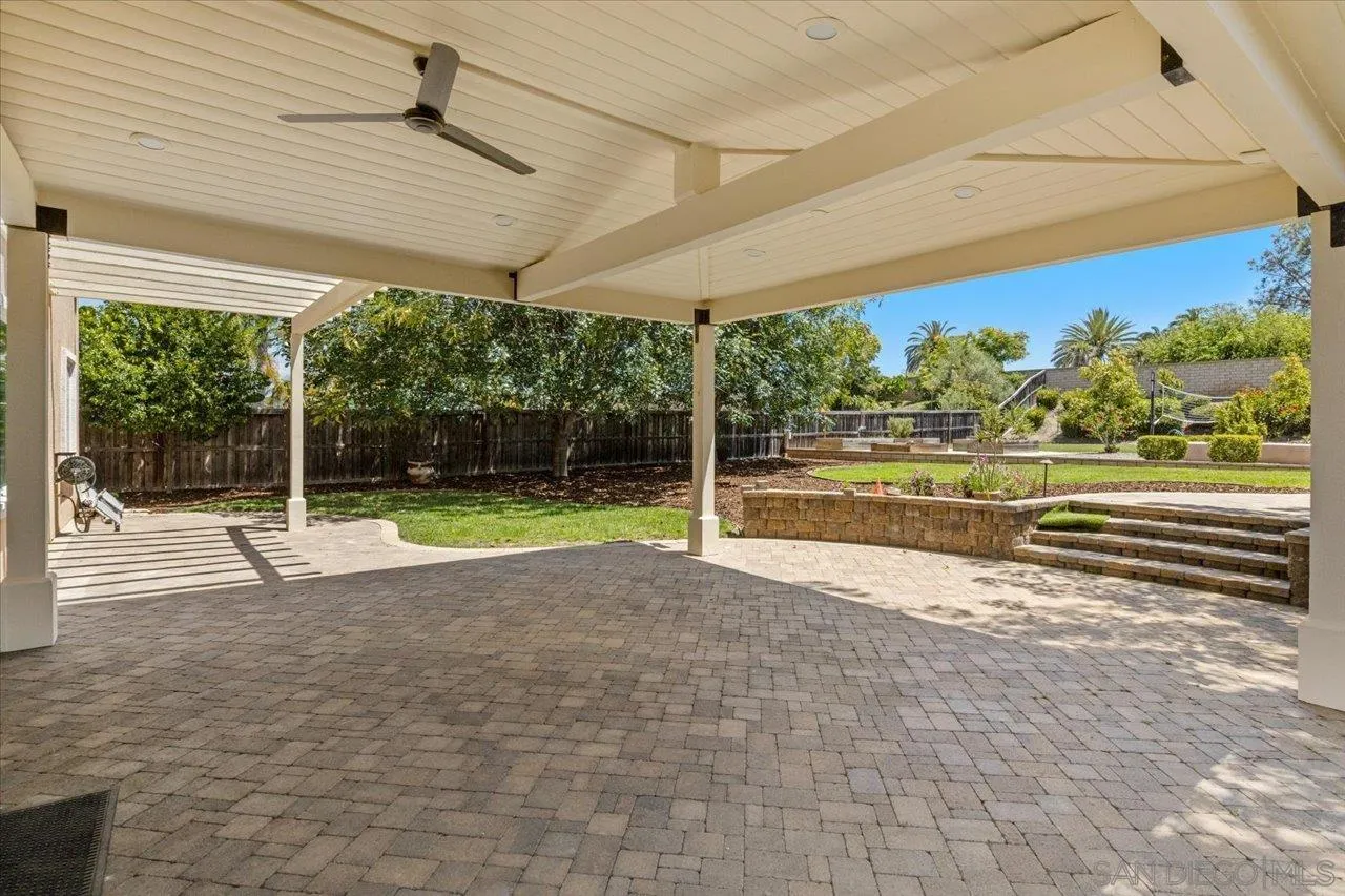 https://cdn.realtyfeed.com/cdn/127/260011372/028496a5c88644b9c69ff0be30e1cb37.webp