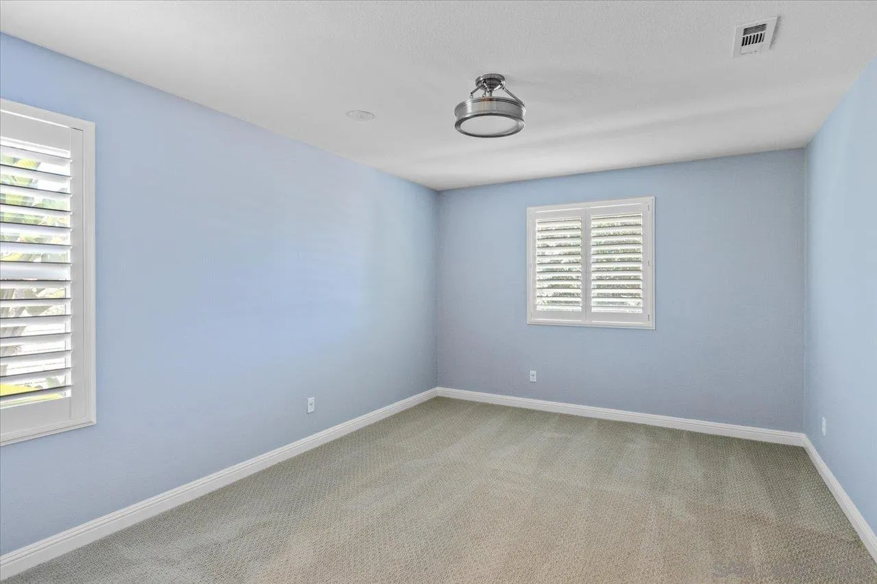 https://cdn.realtyfeed.com/cdn/127/260011372/2fab8420880f8d3505faba955c847384.webp
