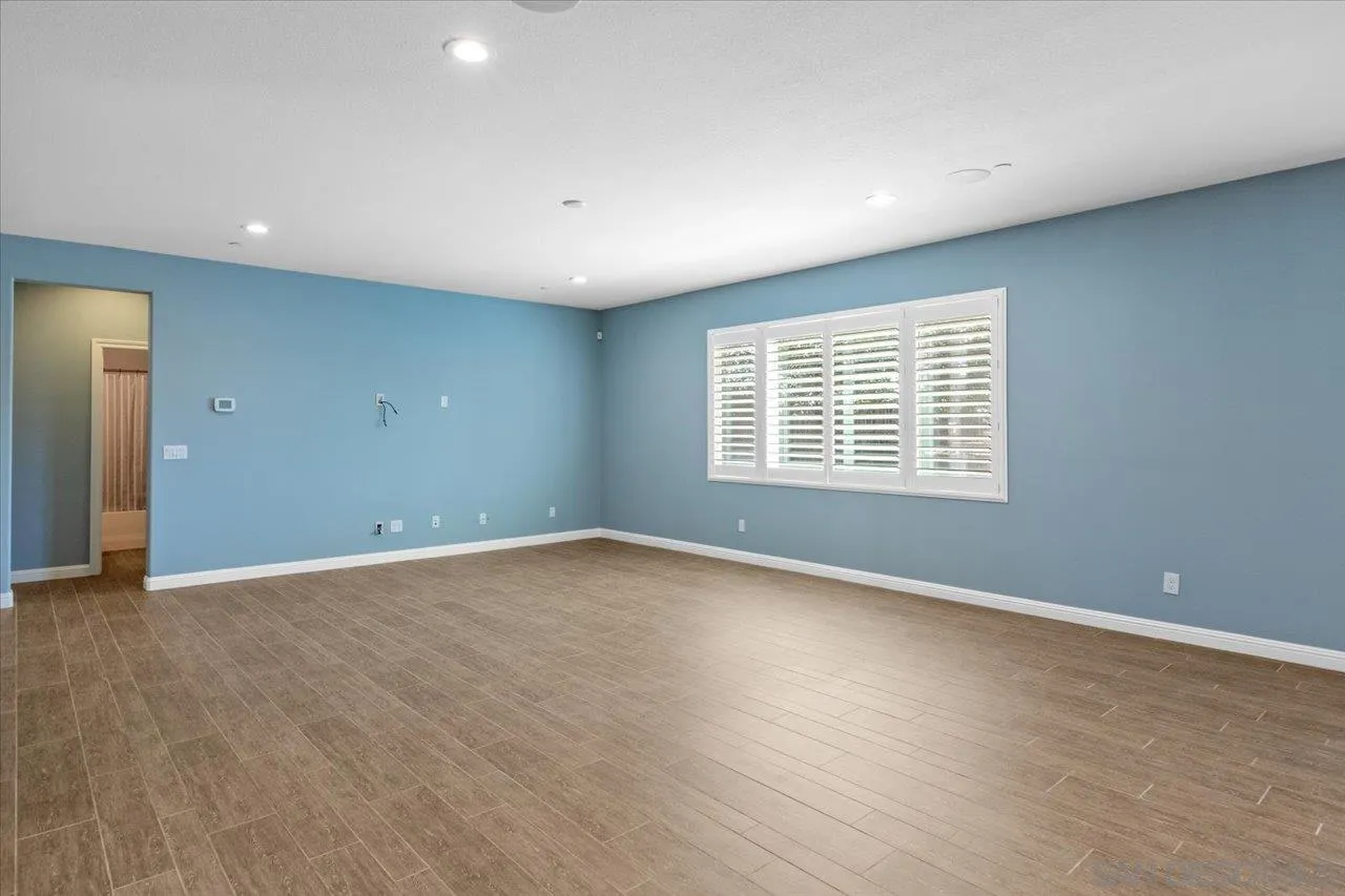 https://cdn.realtyfeed.com/cdn/127/260011372/e8ffdc666e598e507838877b37562e1b.webp