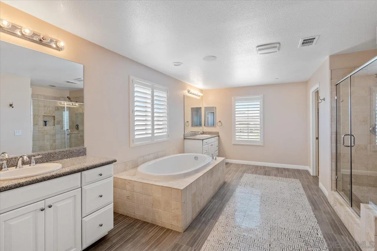 https://cdn.realtyfeed.com/cdn/127/260011372/eb9b9f60b4f5af94c8a032aa4635ea08.webp