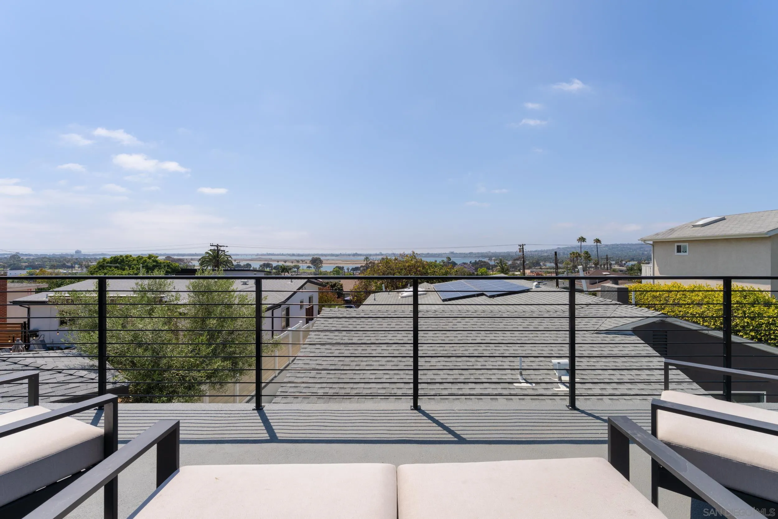 https://cdn.realtyfeed.com/cdn/127/260011375/3bd4f70032c4aa9853f90e8ecc77253f.webp