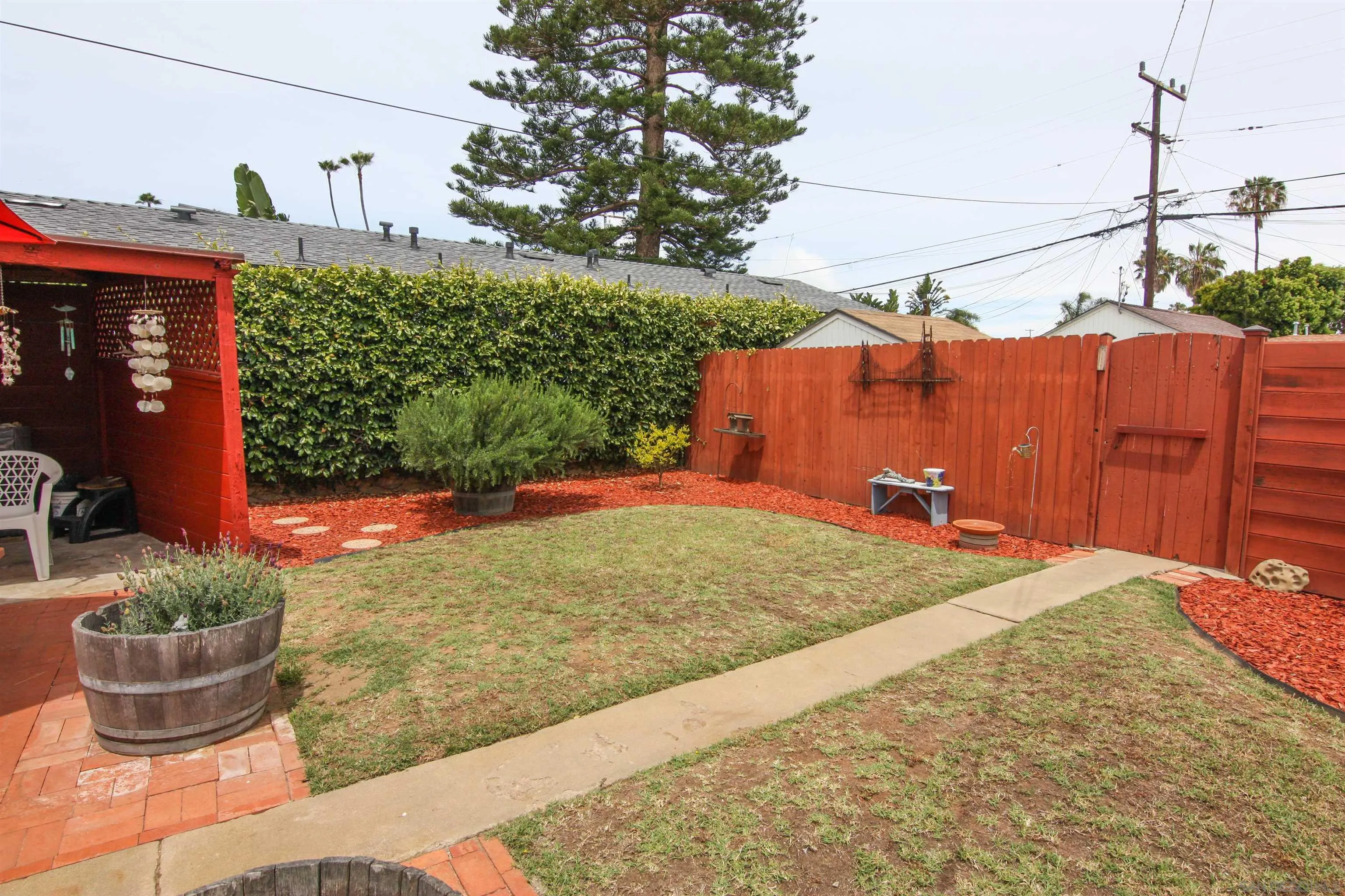 https://cdn.realtyfeed.com/cdn/127/260011379/aa3ededbcea4dcf026d9df5a6d5a5310.webp