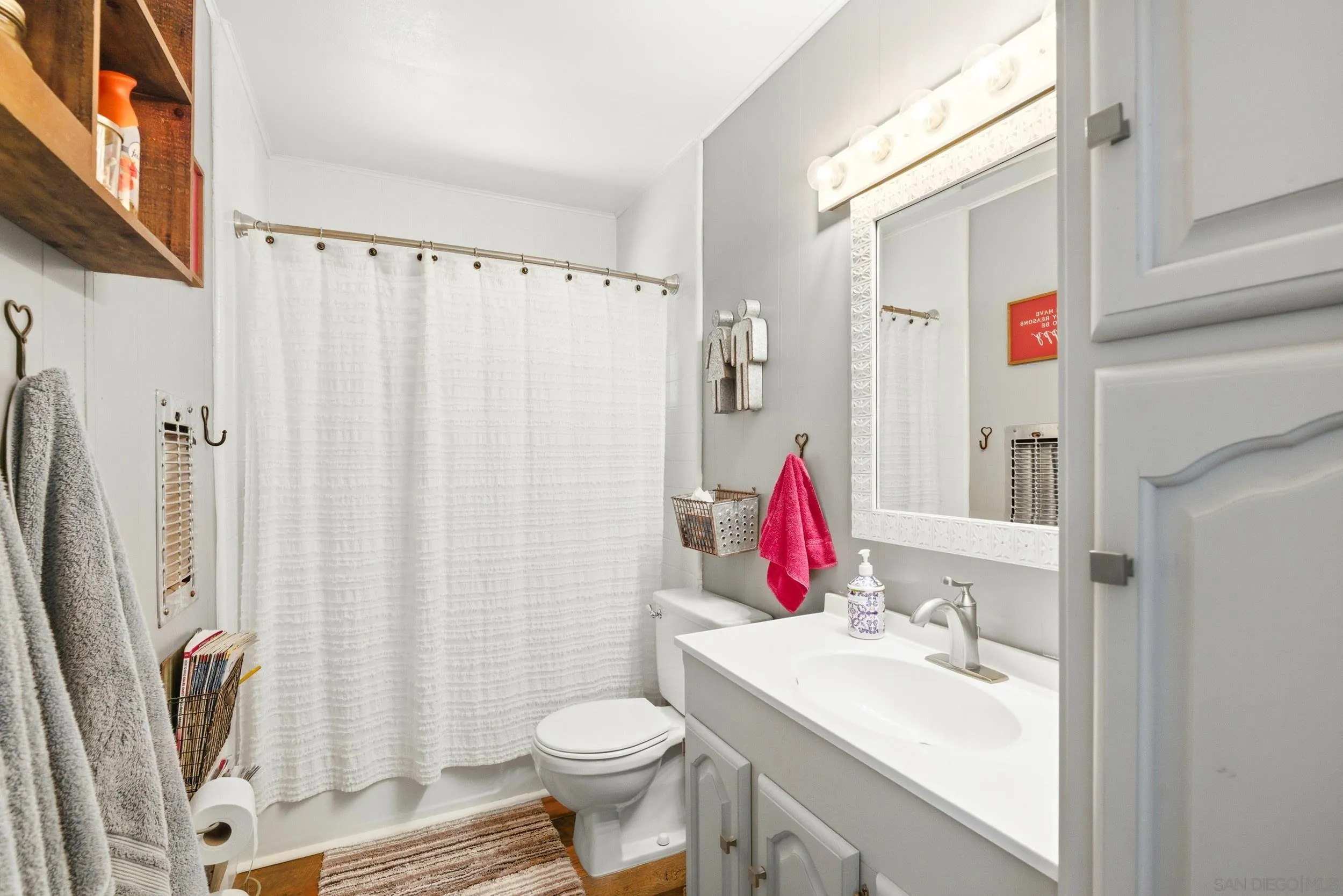 https://cdn.realtyfeed.com/cdn/127/260011380/41da86aca4a5d23ef4101f9856081970.webp
