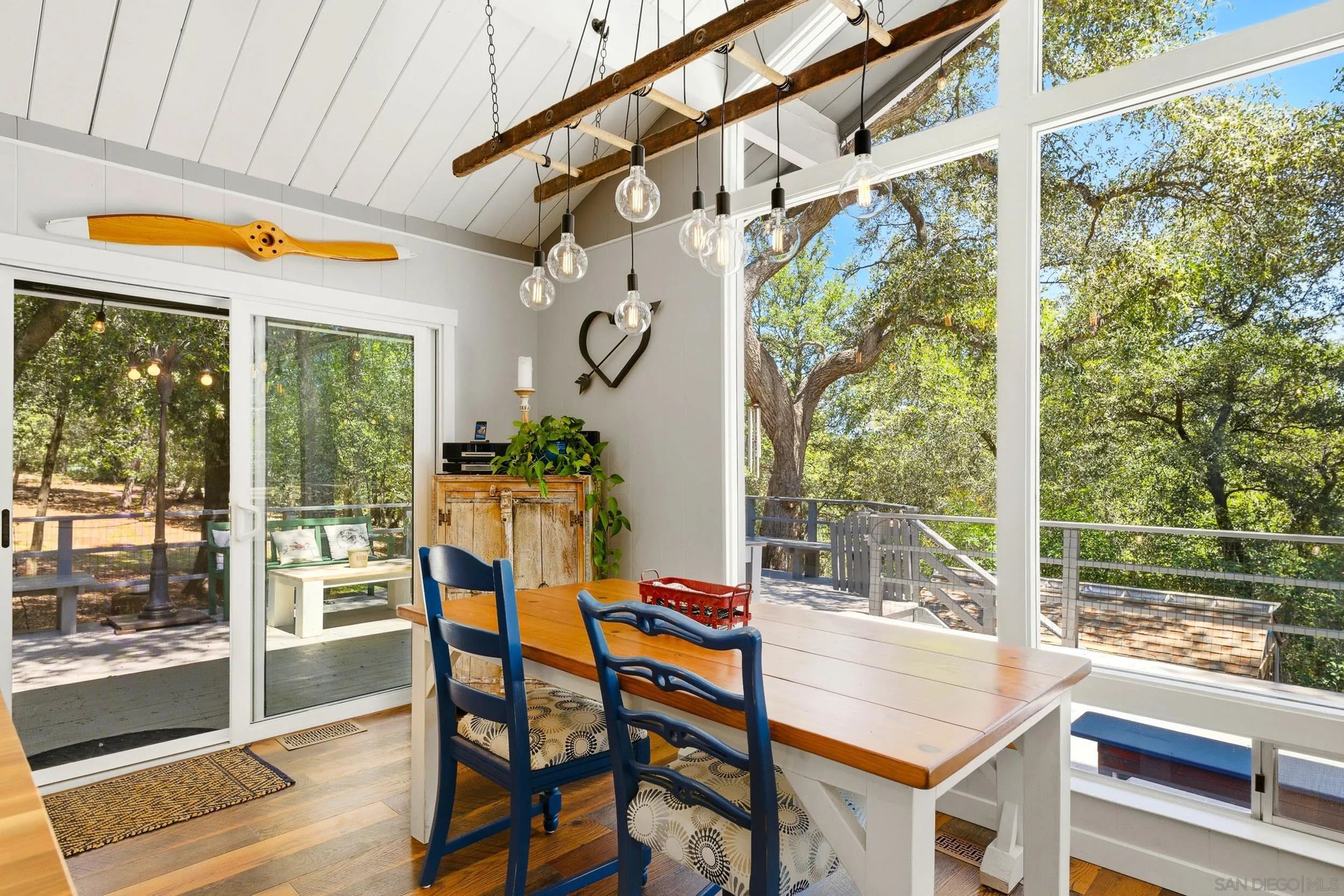 https://cdn.realtyfeed.com/cdn/127/260011380/c7eefcb96da088d1ba53b1400407220a.webp