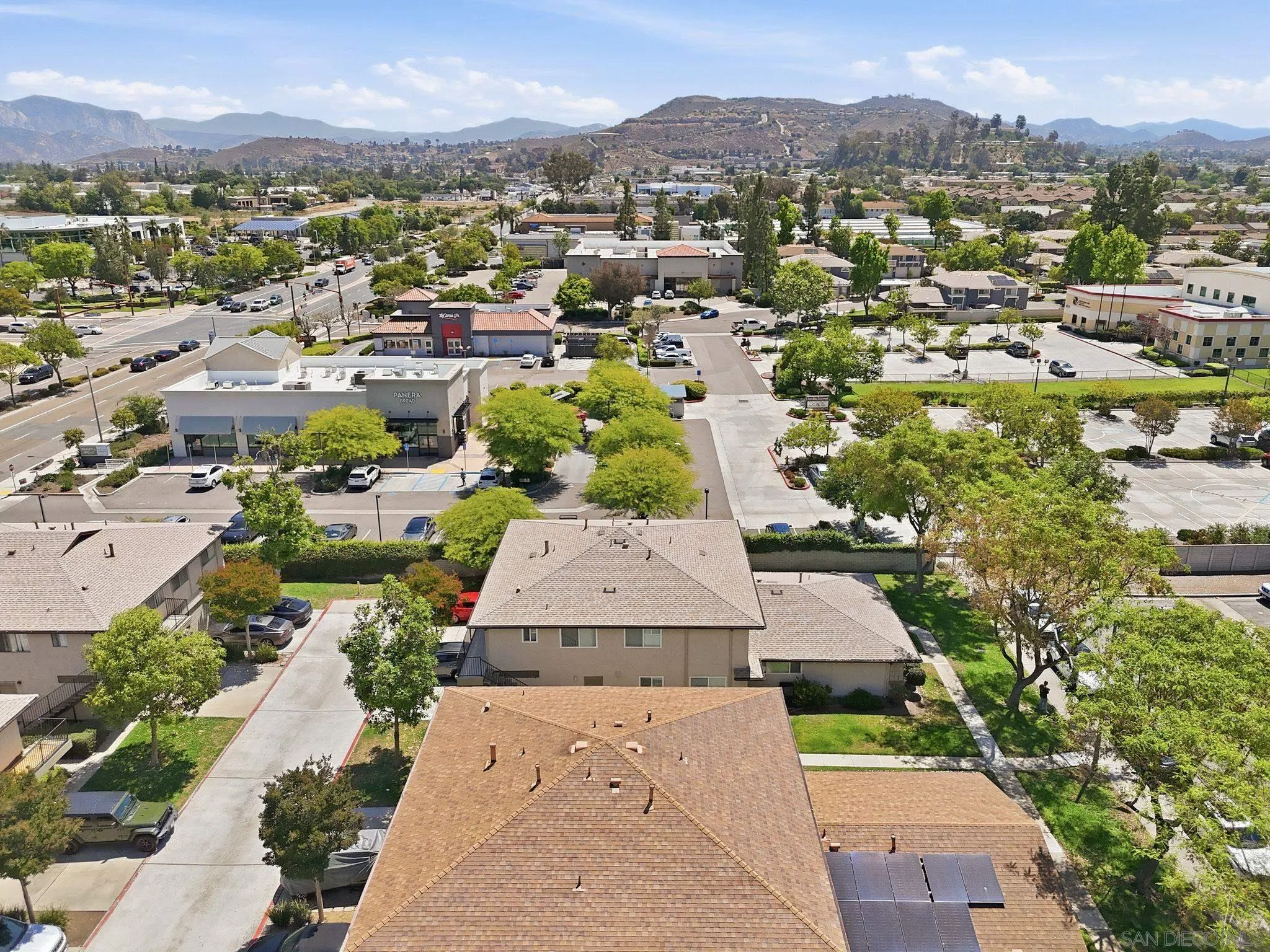 https://cdn.realtyfeed.com/cdn/127/260011381/057e96f96cf70bc03544a22fbed8a04a.webp