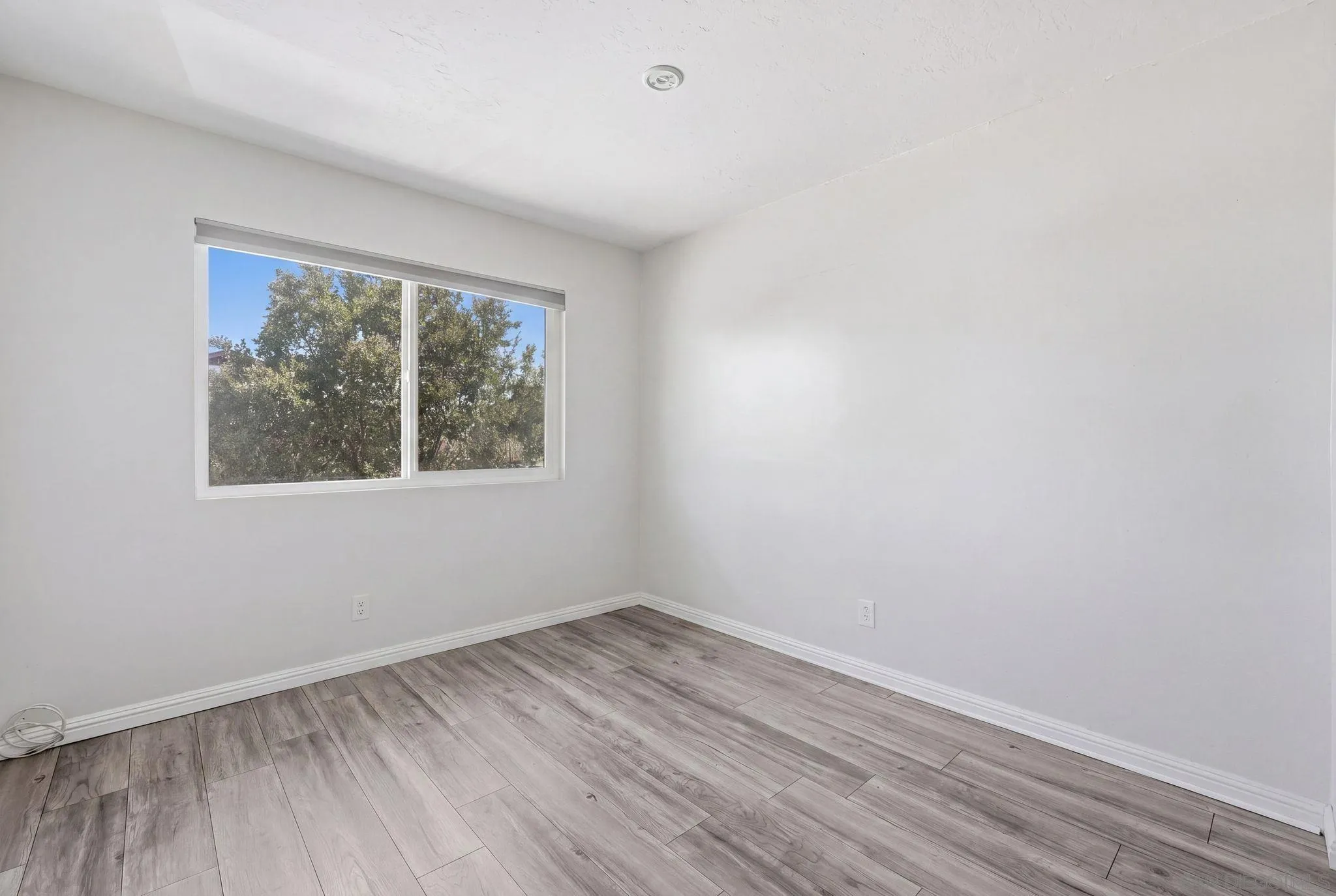 https://cdn.realtyfeed.com/cdn/127/260011381/1e31ec5ed635b0a5951f40a01d8893d6.webp