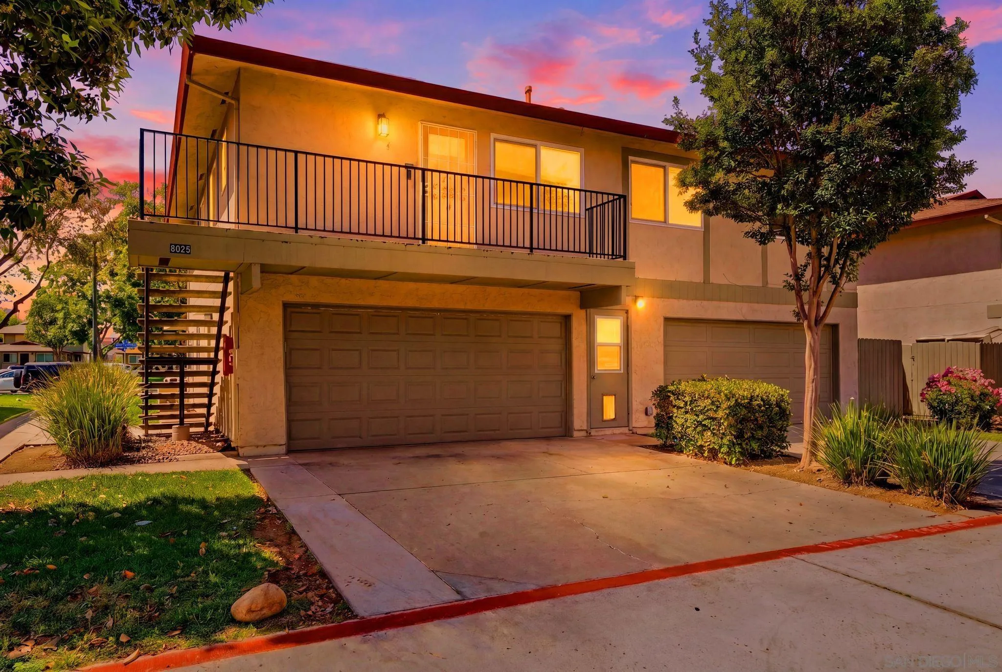 https://cdn.realtyfeed.com/cdn/127/260011381/8702e10bd569930999cd67fbd5f6777d.webp