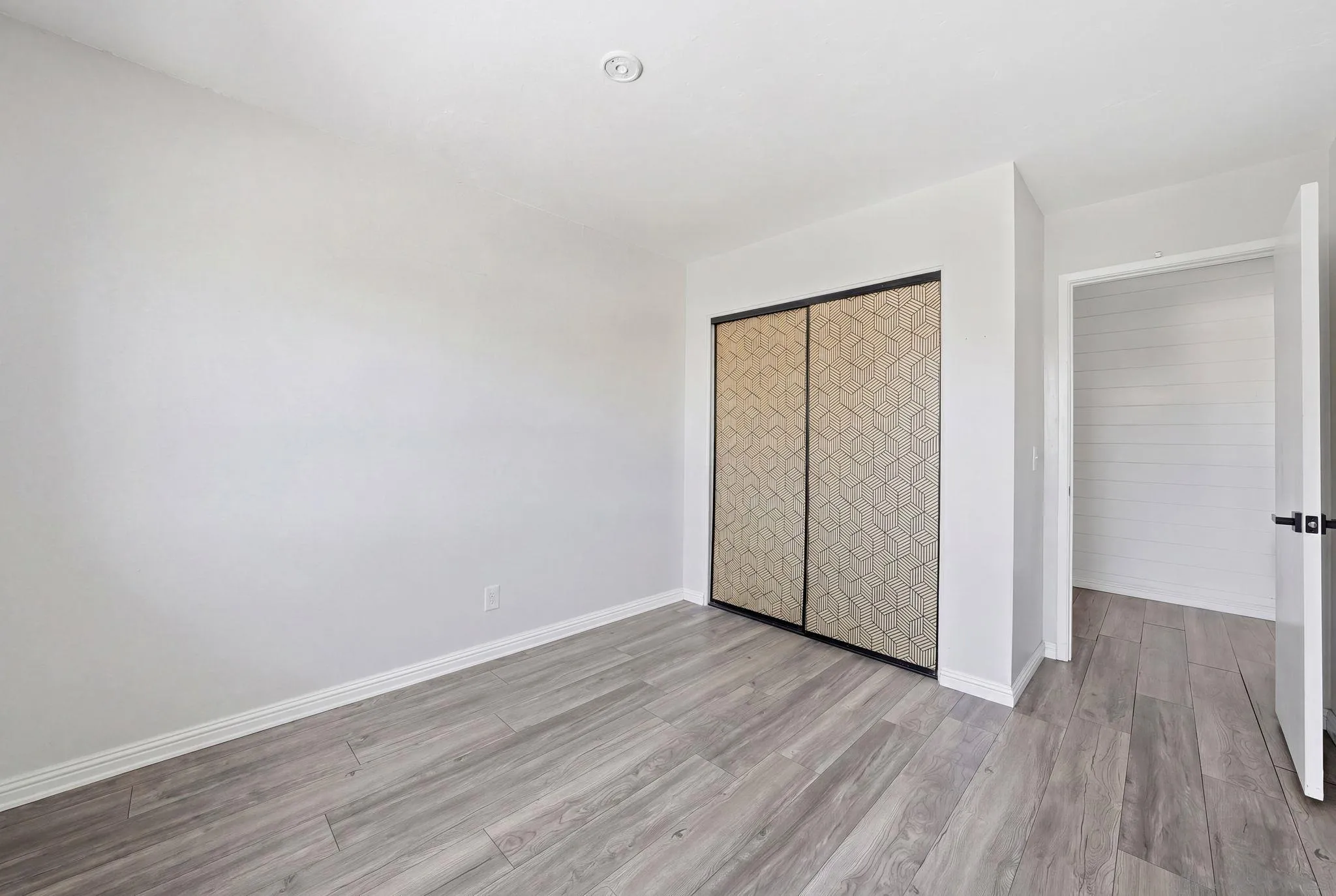 https://cdn.realtyfeed.com/cdn/127/260011381/a1eb6995a6eee75018bae0f7fc0864b1.webp