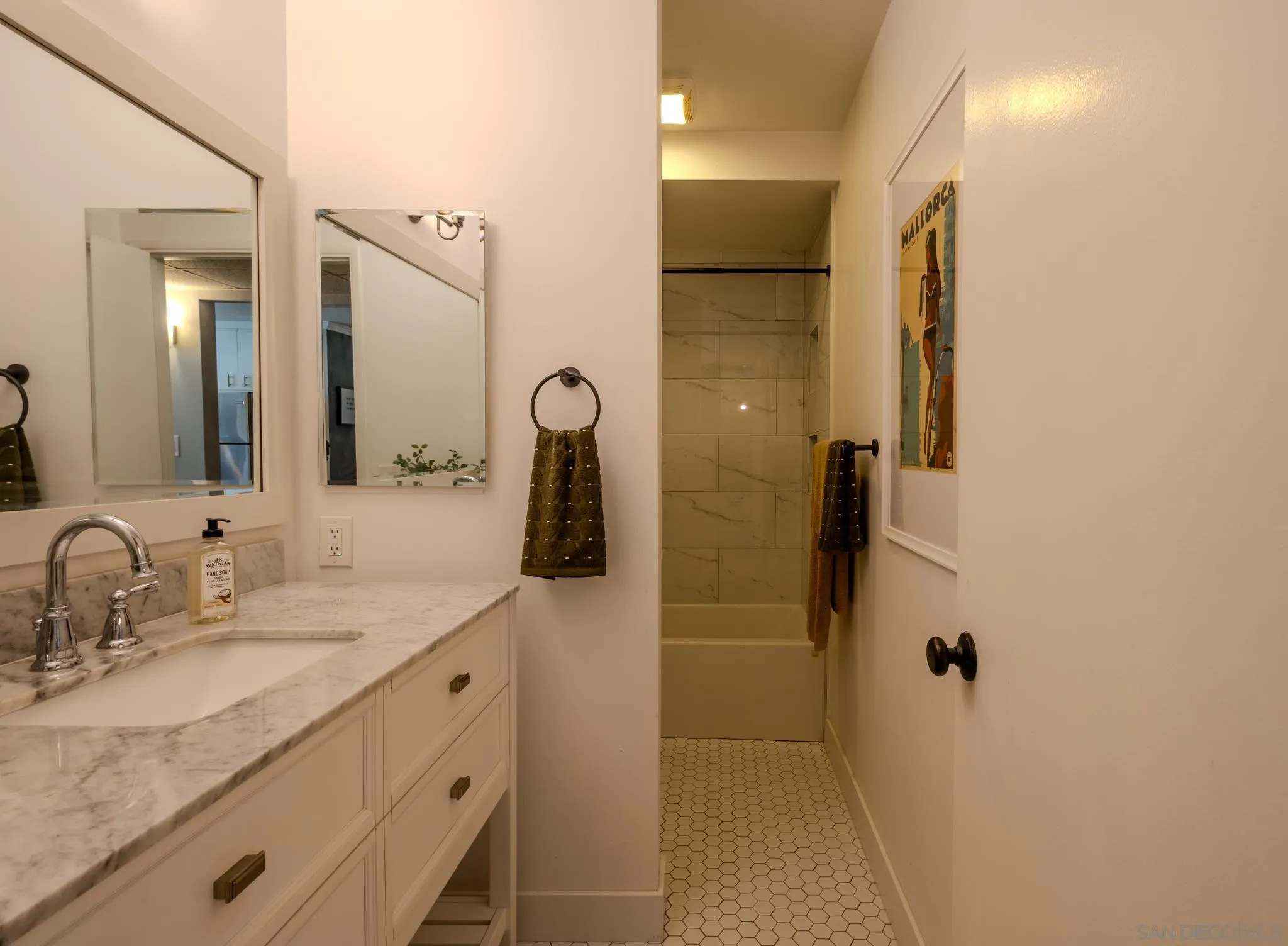 Photo #17: 260011389 Listing: Photo #17