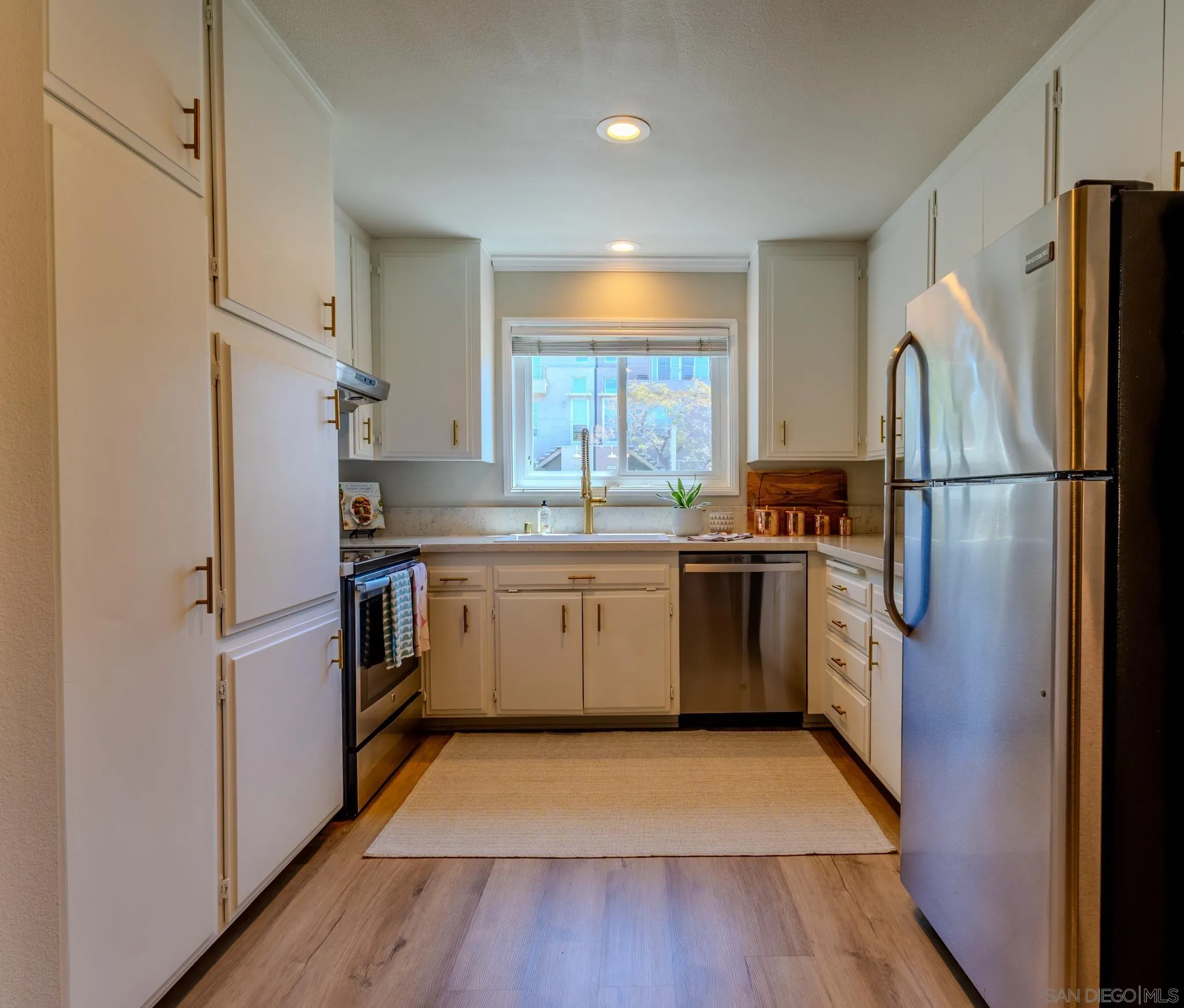 Photo #12: 260011389 Listing: Photo #12