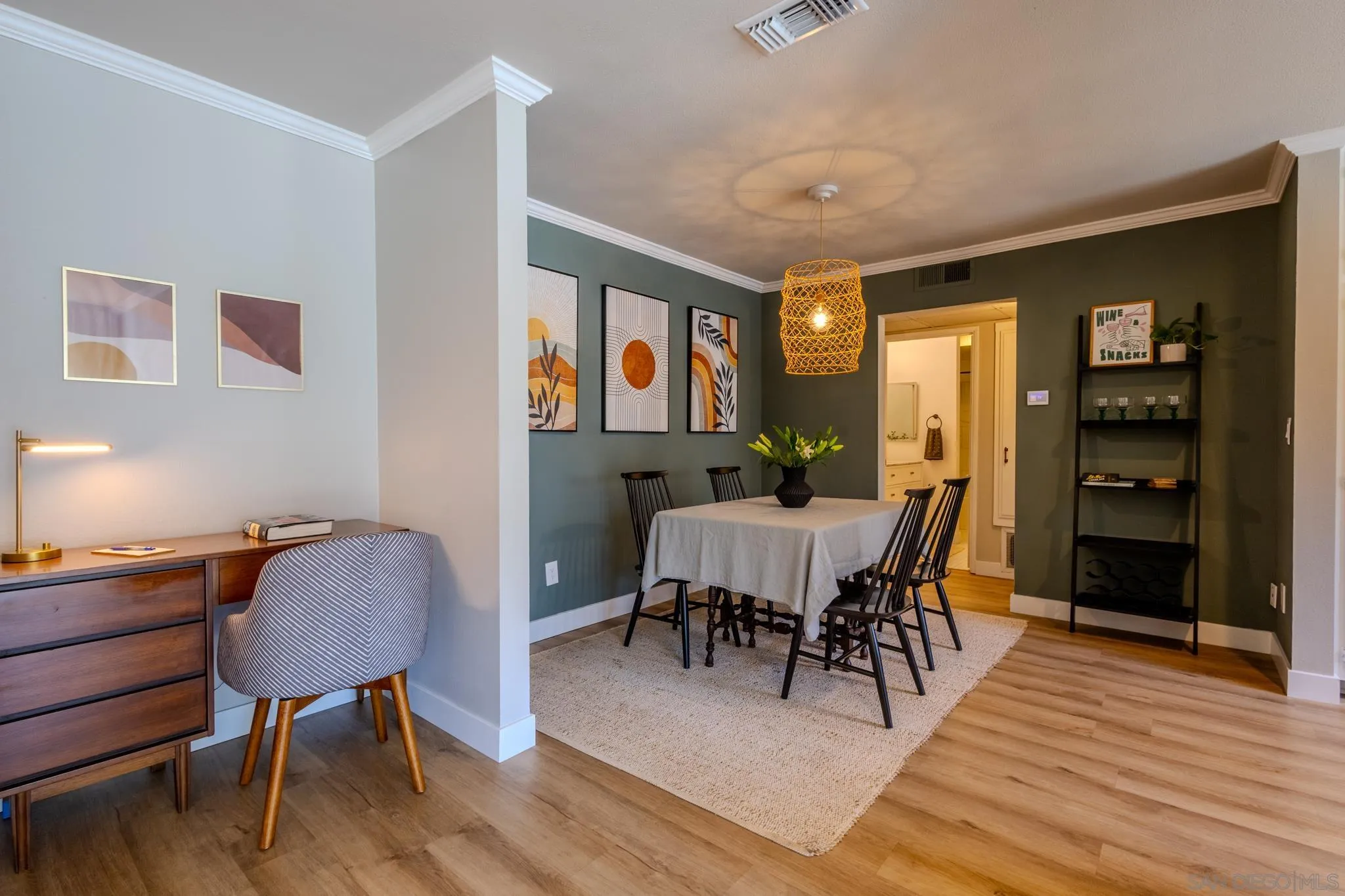 Photo #8: 260011389 Listing: Photo #8