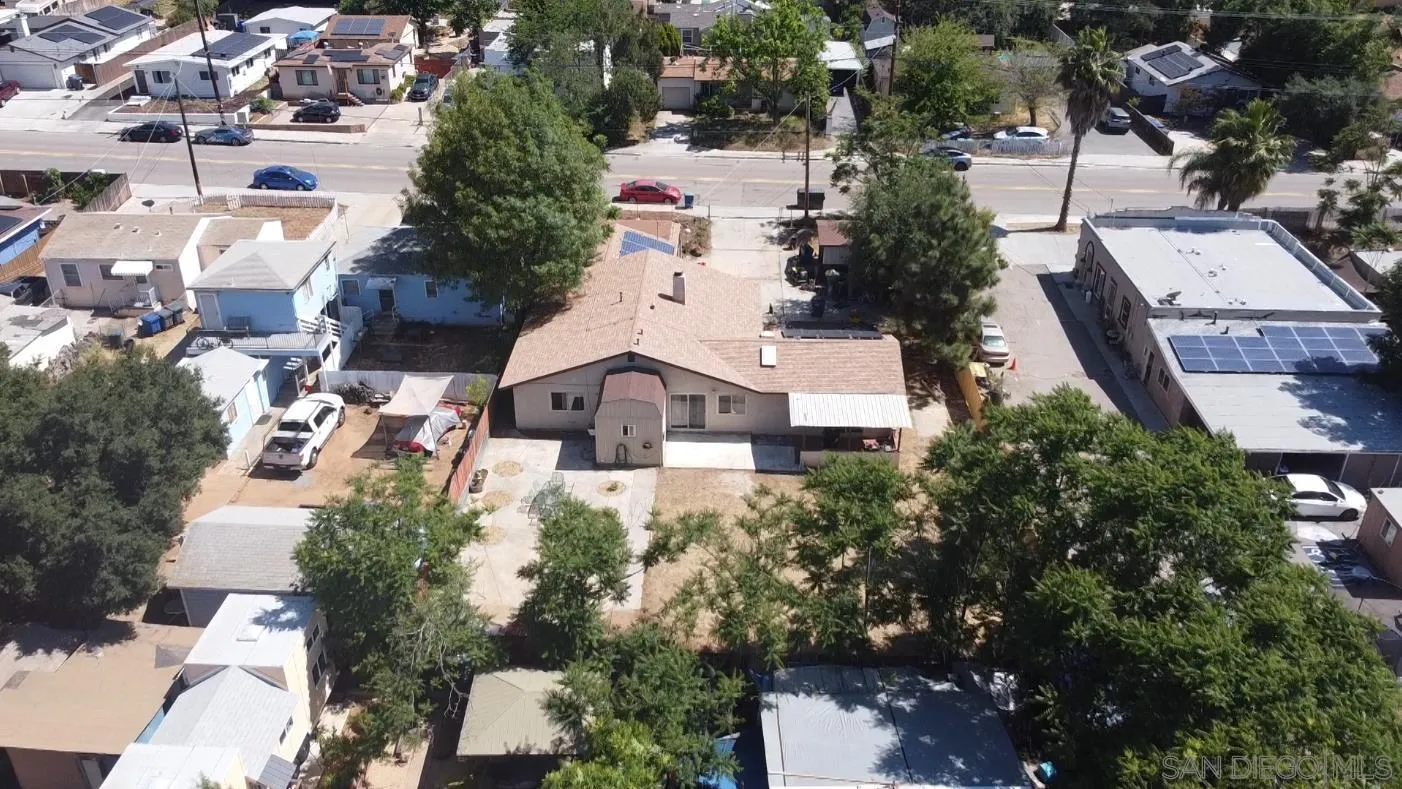 https://cdn.realtyfeed.com/cdn/127/260011390/cc58d9966f1bec3fe514e5eac195732f.webp