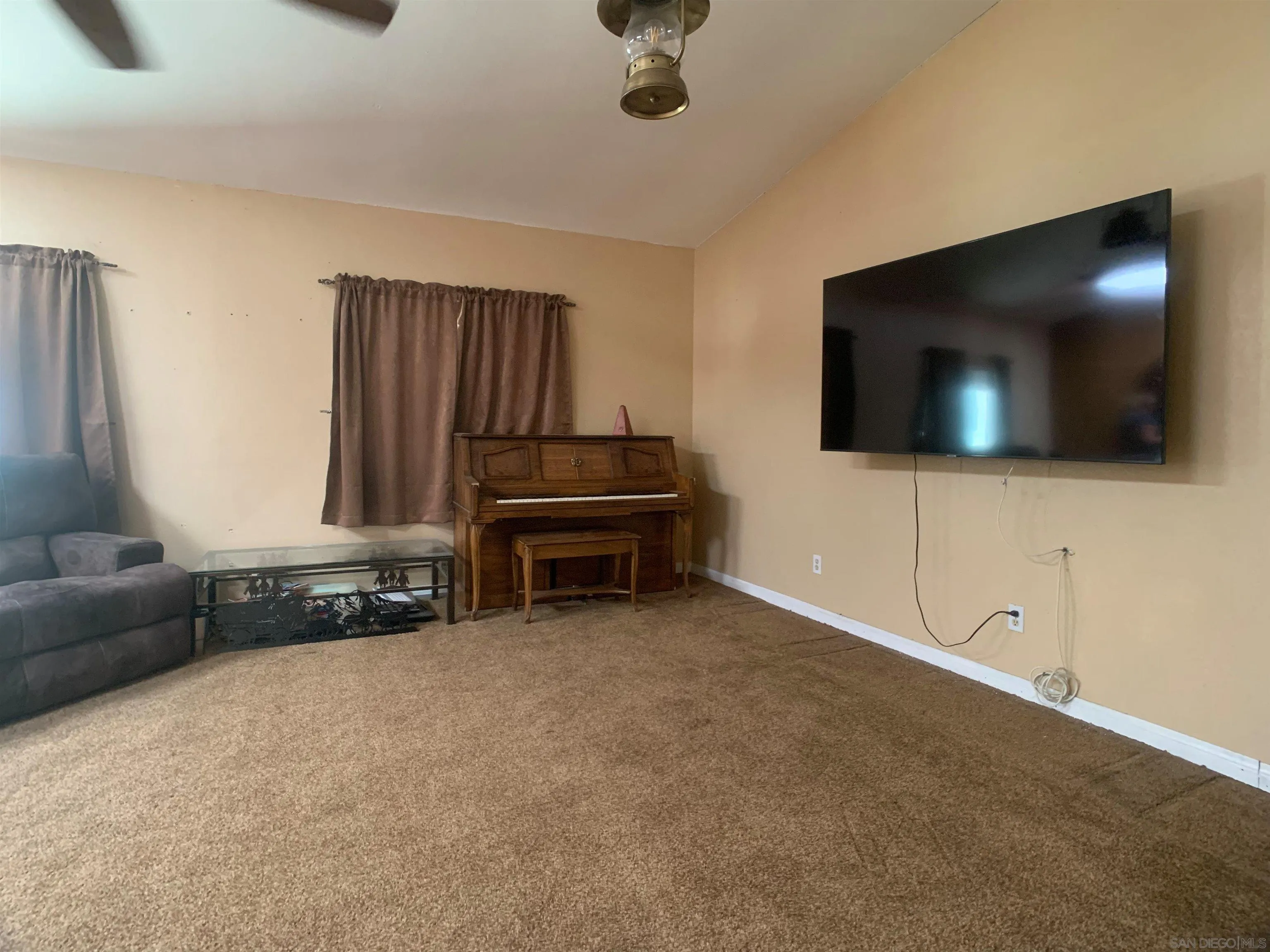 https://cdn.realtyfeed.com/cdn/127/260011390/ee93ba2a40238f3c50b174dca39217a0.webp