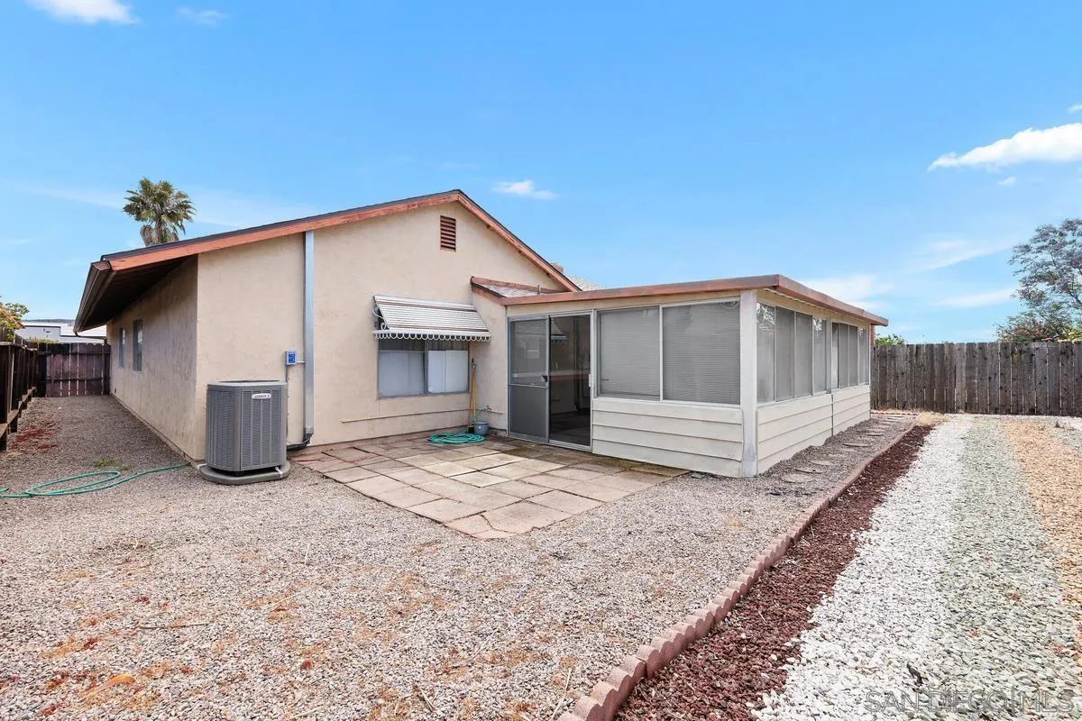 https://cdn.realtyfeed.com/cdn/127/260011391/24461a1af34dfeb5faf0f835f1bf6478.webp