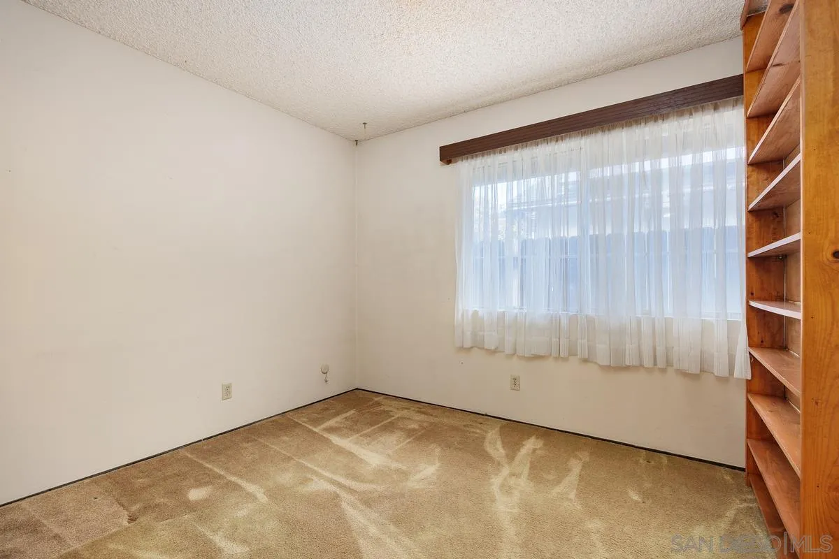 https://cdn.realtyfeed.com/cdn/127/260011391/26aa84dae15941fb6666b0e52cb90282.webp