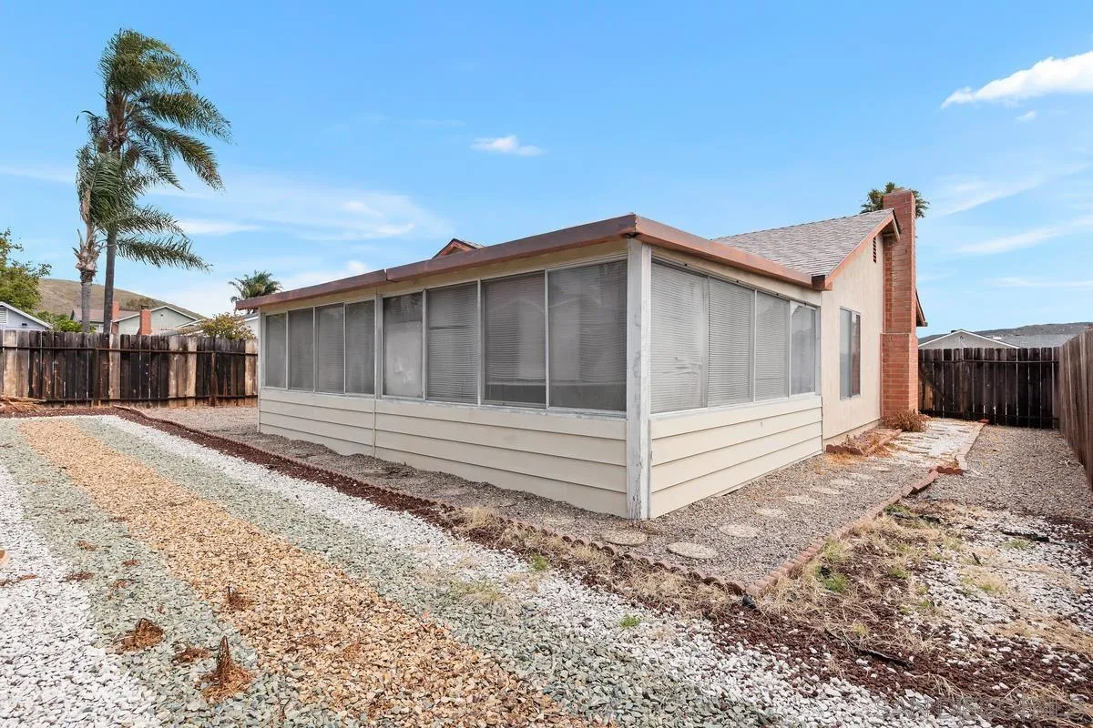 https://cdn.realtyfeed.com/cdn/127/260011391/4f517c7eb7b3794ffaf63cf6845311b5.webp