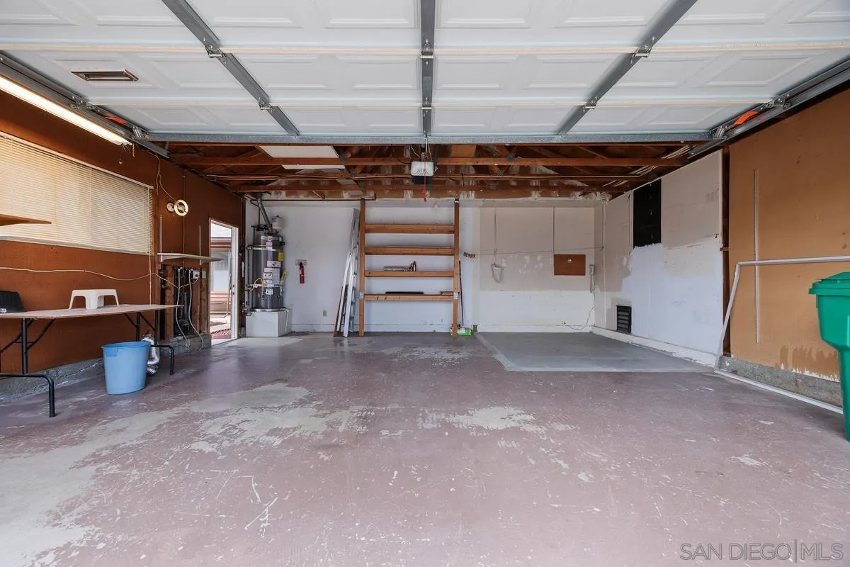 https://cdn.realtyfeed.com/cdn/127/260011391/9e02073e6bdc4b3aa5ca7948ef614fed.webp