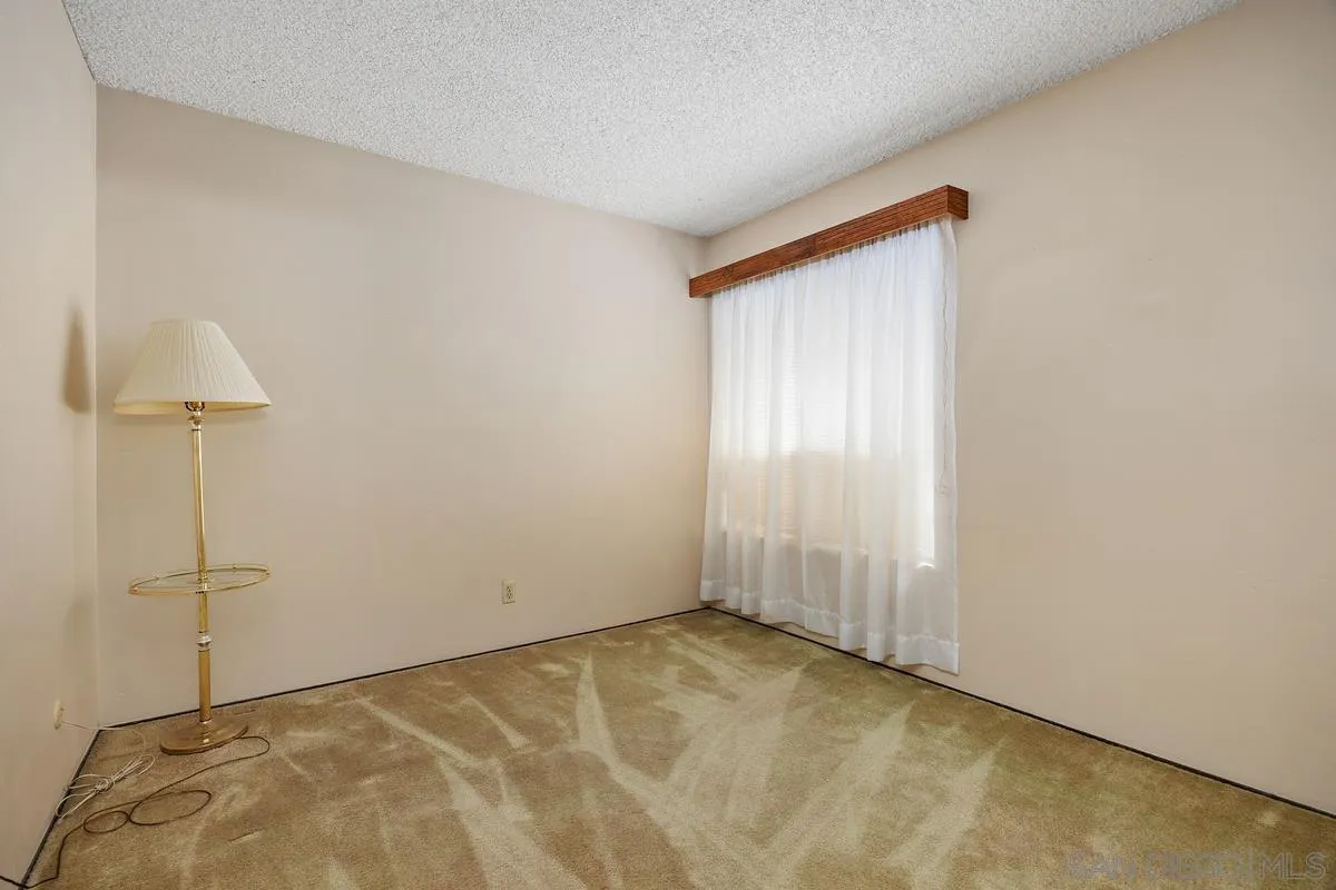 https://cdn.realtyfeed.com/cdn/127/260011391/9f3dd433dec50389ec715da8144339a7.webp