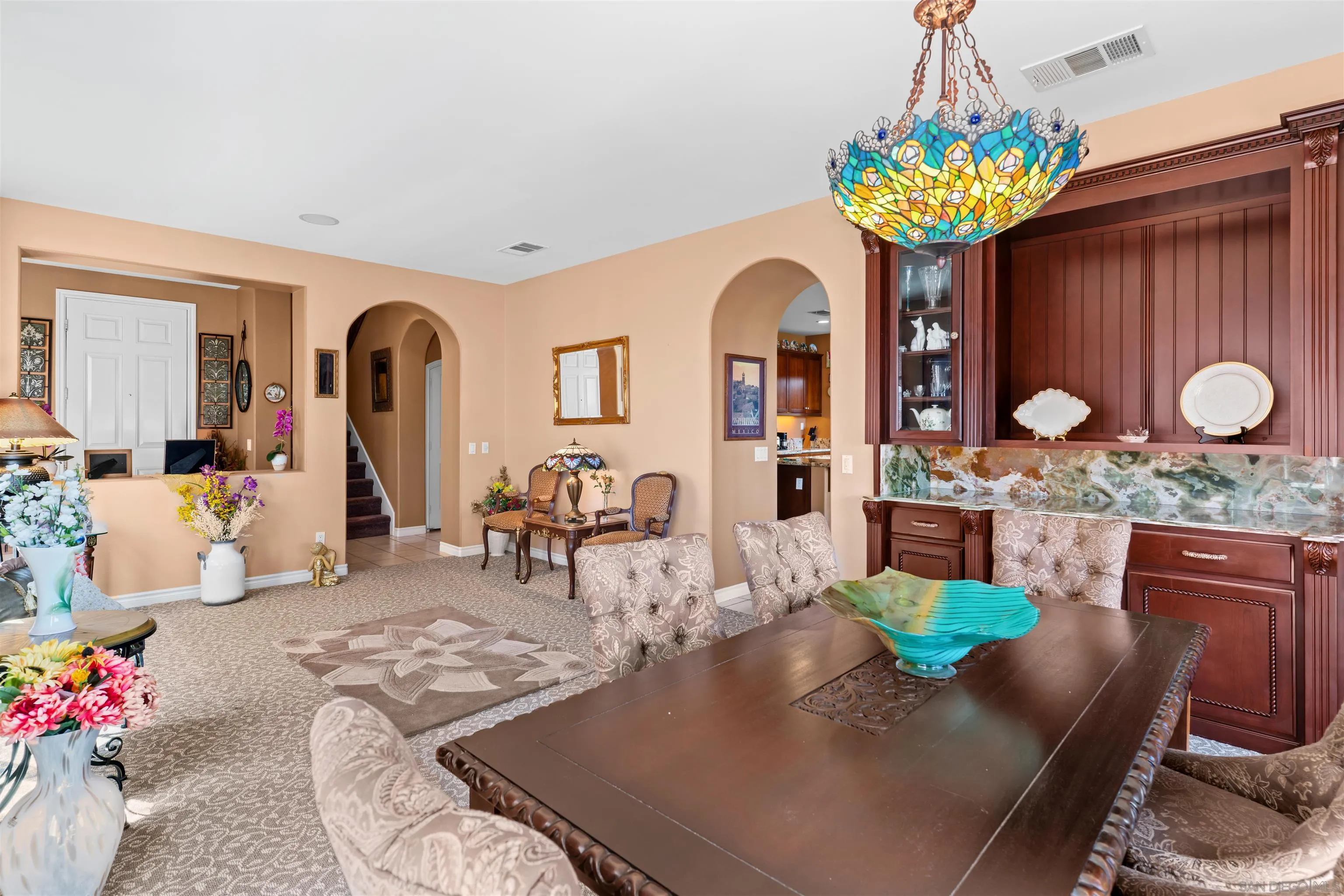 https://cdn.realtyfeed.com/cdn/127/260011392/7458c2554a0331f31bb6558fbc6981cb.webp