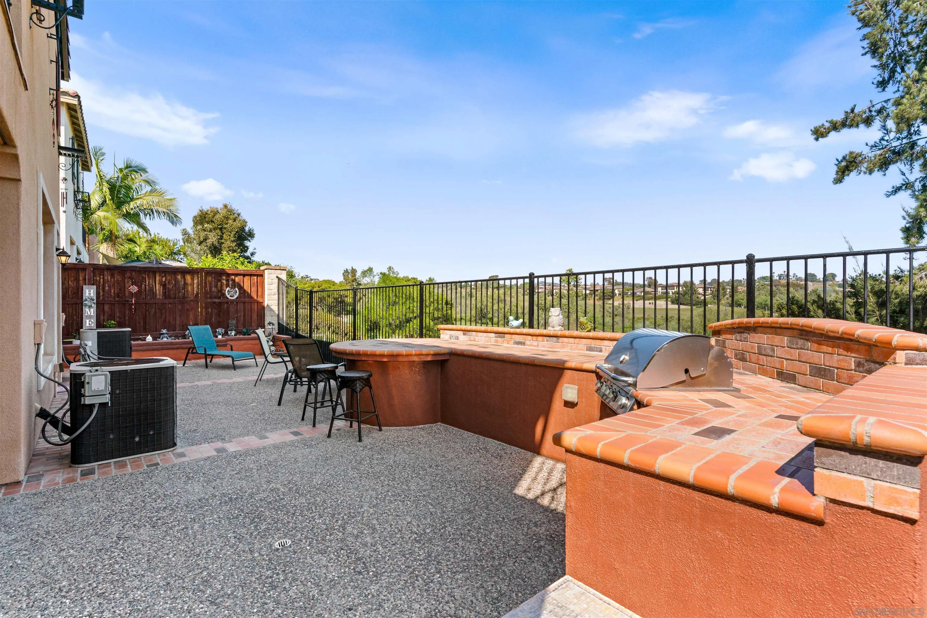 https://cdn.realtyfeed.com/cdn/127/260011392/a7304074c4c10887c451ef0e0af54504.webp