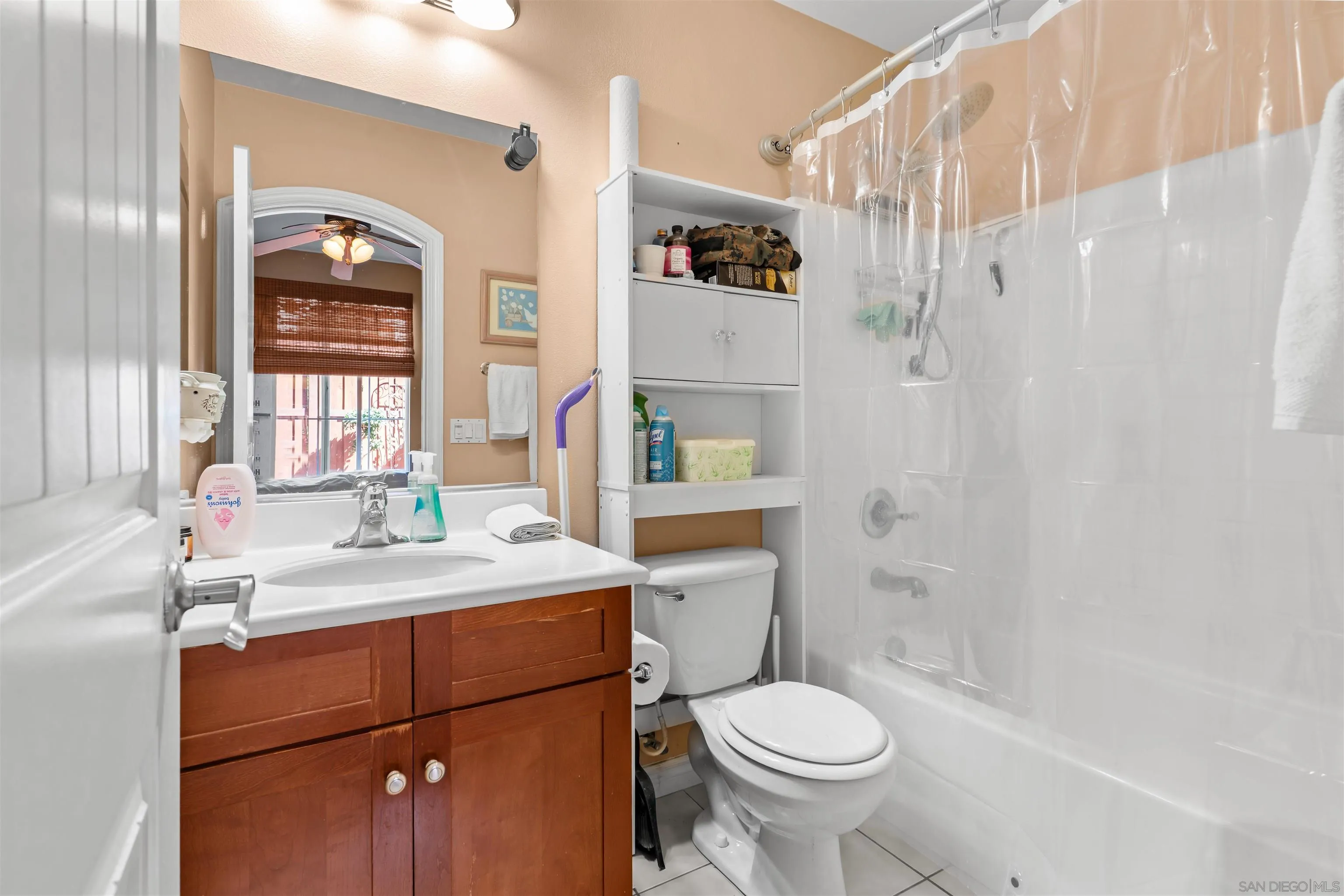 https://cdn.realtyfeed.com/cdn/127/260011392/e95e52e47691a230834368a4baf9871f.webp