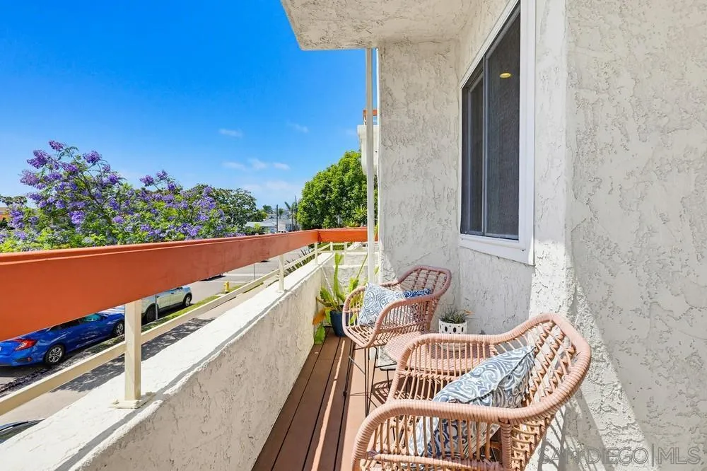 https://cdn.realtyfeed.com/cdn/127/260011395/5d88edc9e8973192a607651b317e4449.webp