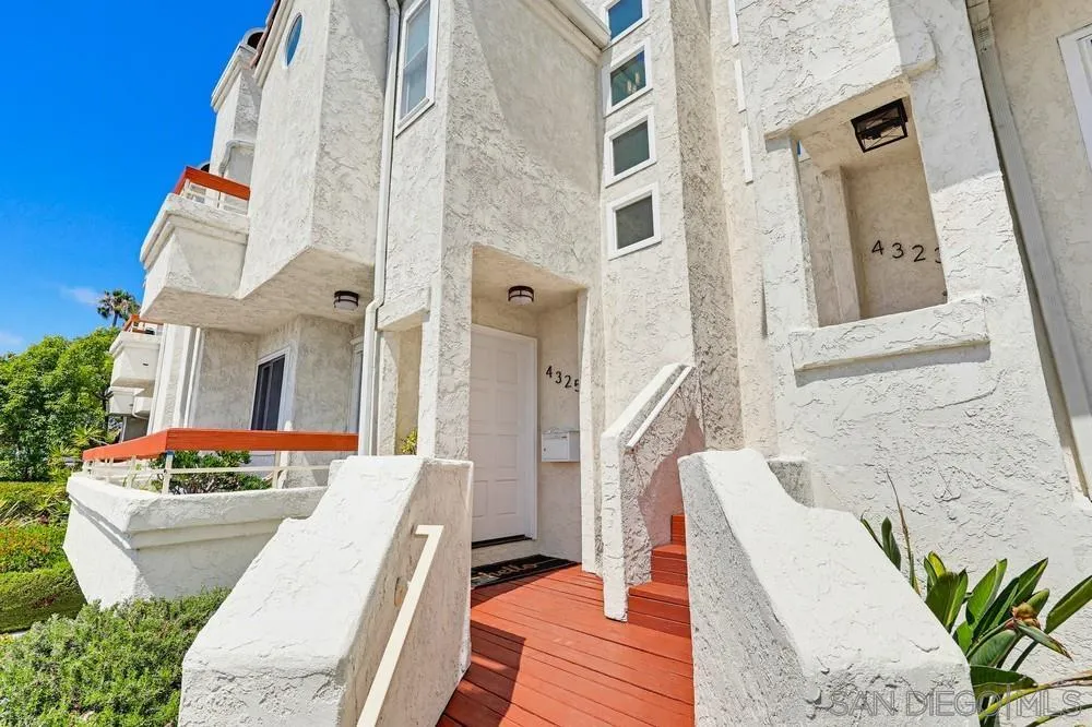 https://cdn.realtyfeed.com/cdn/127/260011395/87eba065872163f4ee6584745a01405e.webp