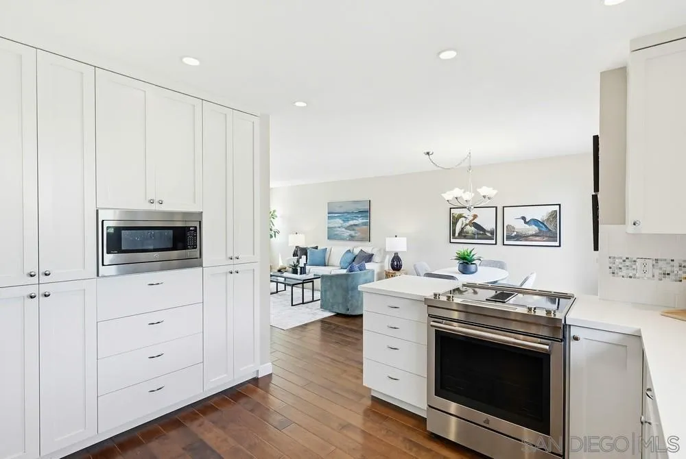 https://cdn.realtyfeed.com/cdn/127/260011395/8d34ba2e17b73c3769467fba1ca28495.webp