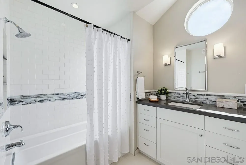 https://cdn.realtyfeed.com/cdn/127/260011395/a4657252f525bfc2018f5bc87d7c62df.webp