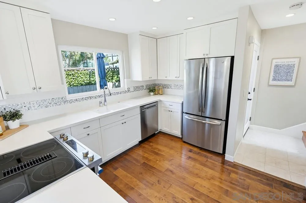 https://cdn.realtyfeed.com/cdn/127/260011395/a4ee151fe63cc4e93caeb6862aab30fc.webp